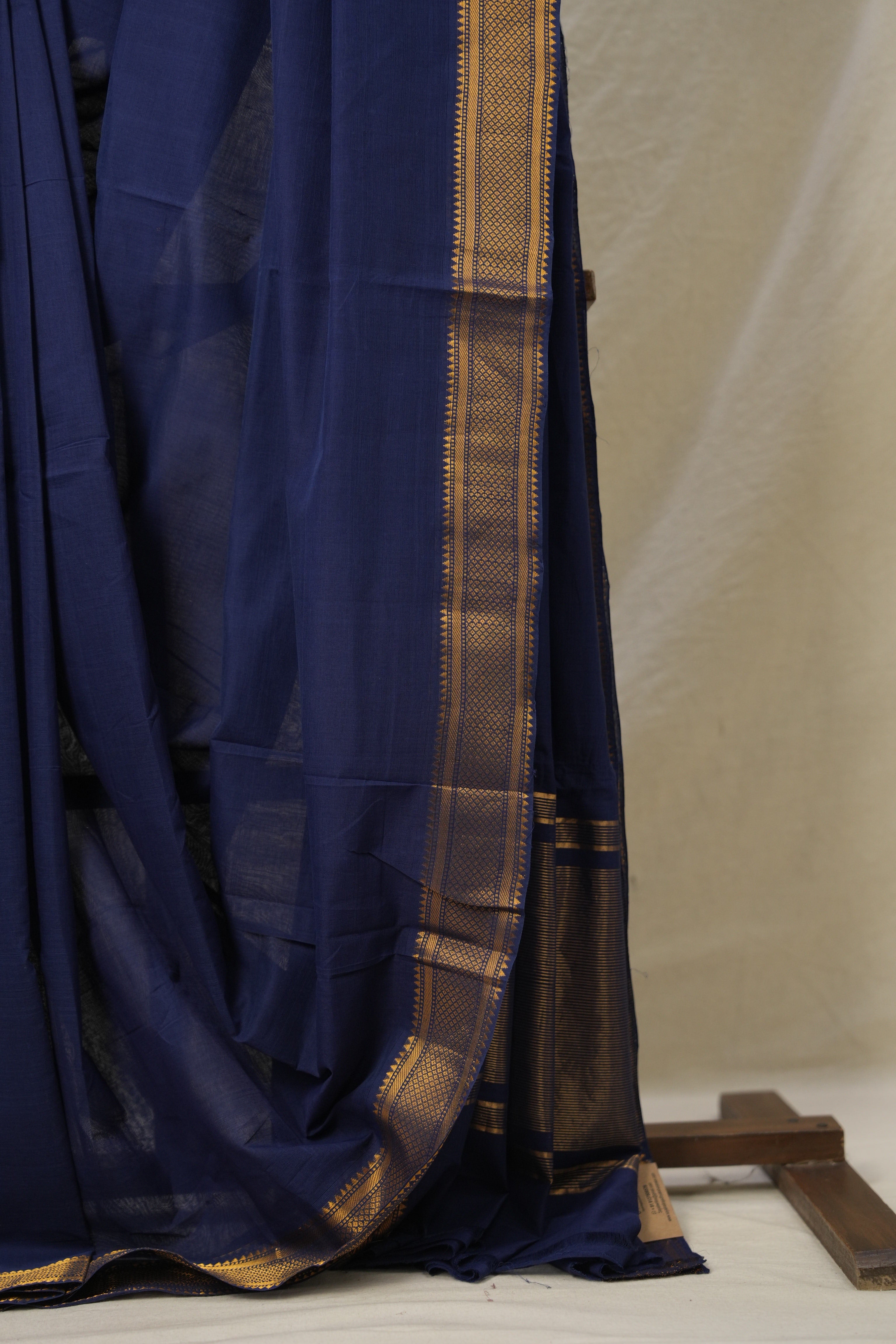 Navy Blue Plain Cotton Mangalgiri Saree - SRNBPCMS40