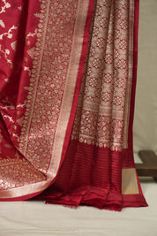 Red Banarasi Silk Saree - SRRBSS963