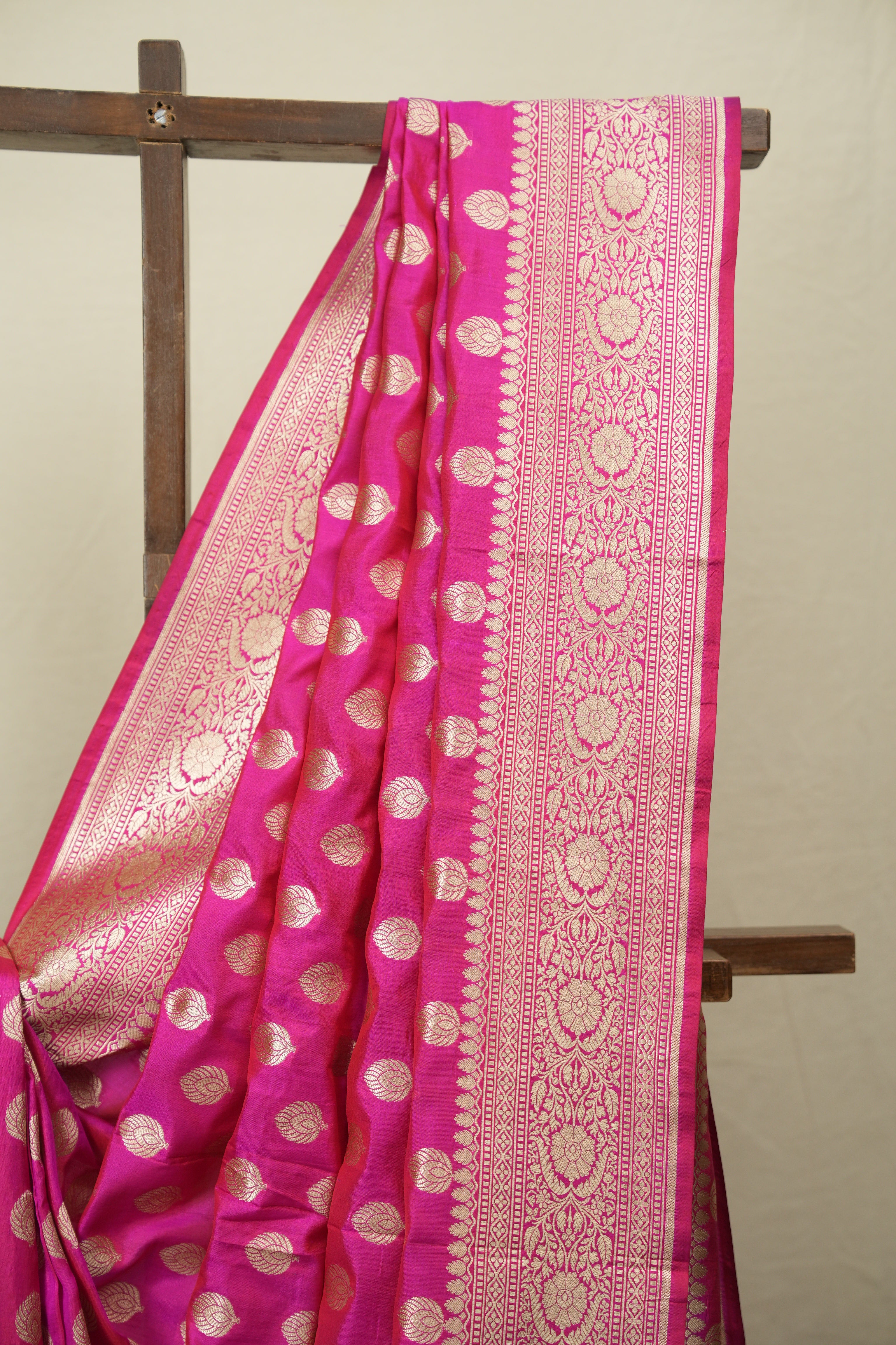 Pink Banarasi Silk Saree - SRPBSS964