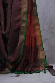 Two Tone Maroon Plain Linen Saree With Tassels - SRTTMPLS258