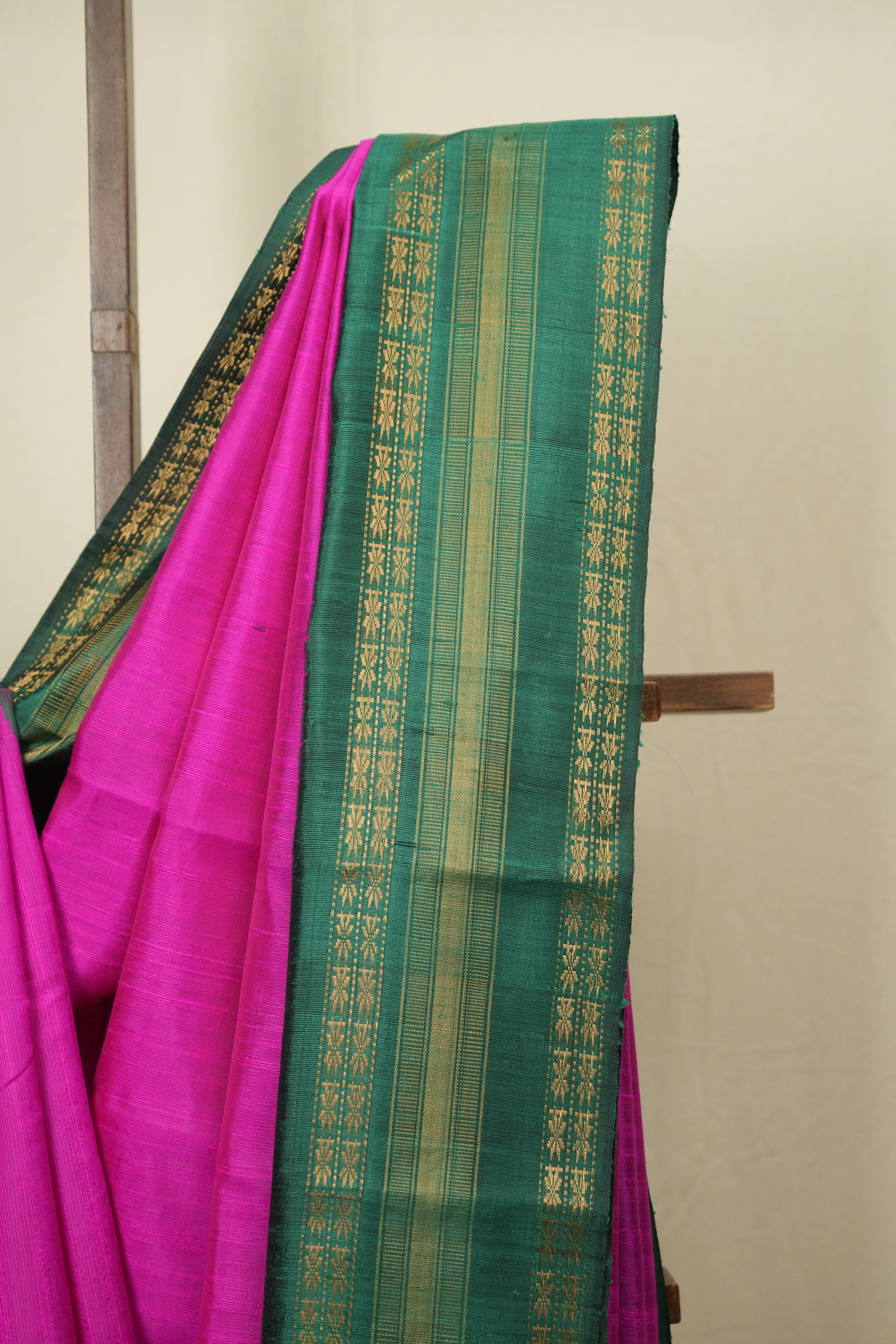 Rani Pink Raw Silk Saree - SRRPRSS1048