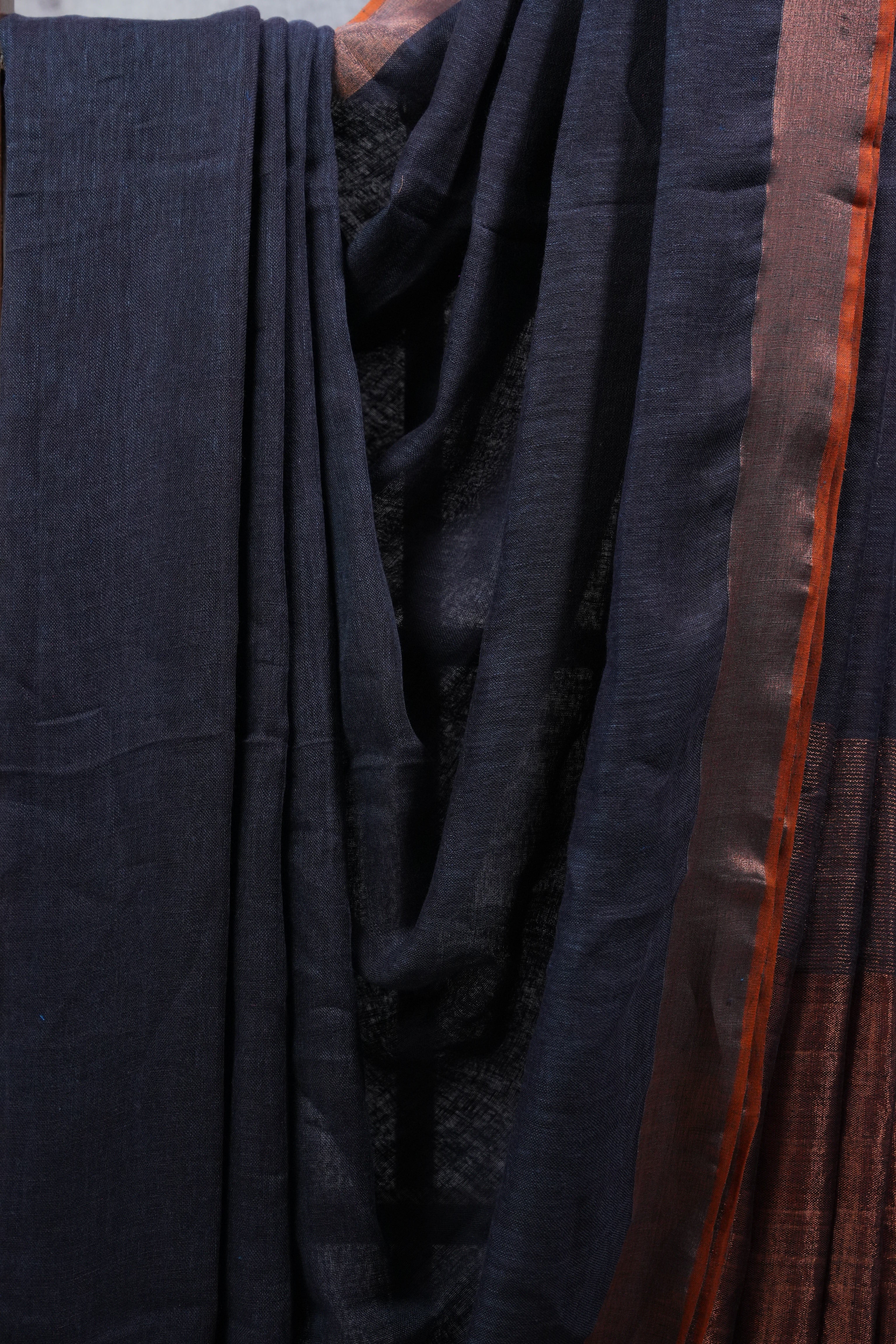 Black Plain Linen Saree With Tassels - SRBPLS135
