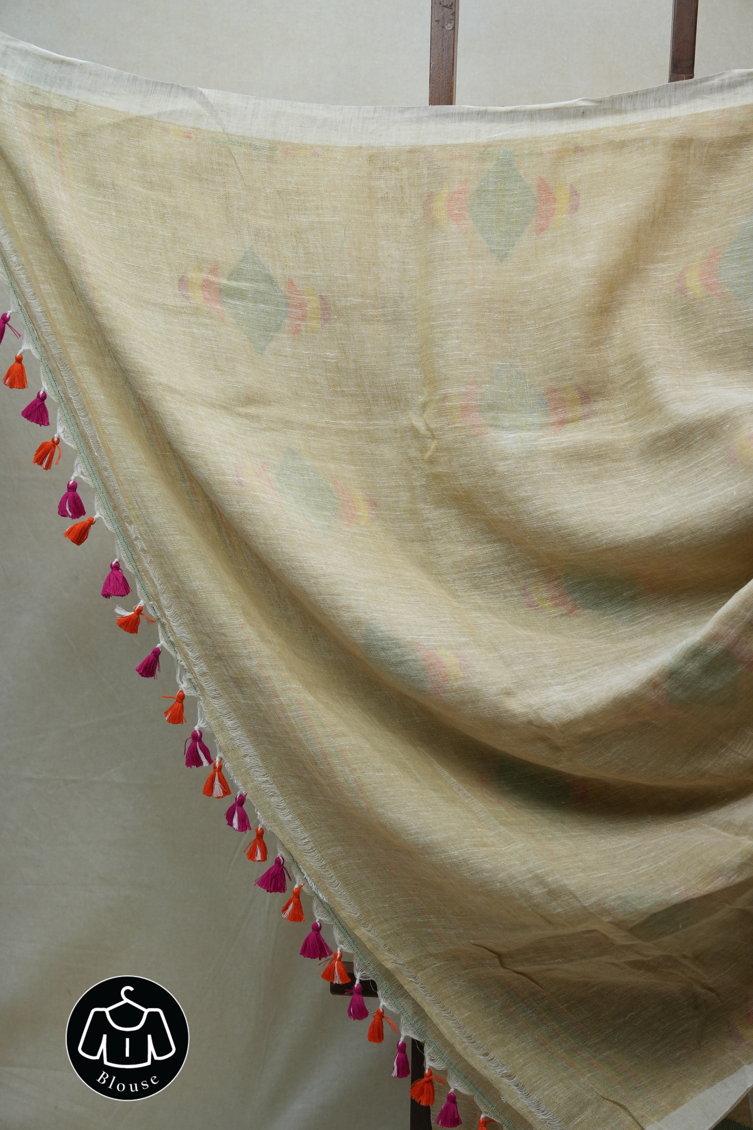 Light Yellow Linen Jamdani Saree With Tassels -  SRLYLS365