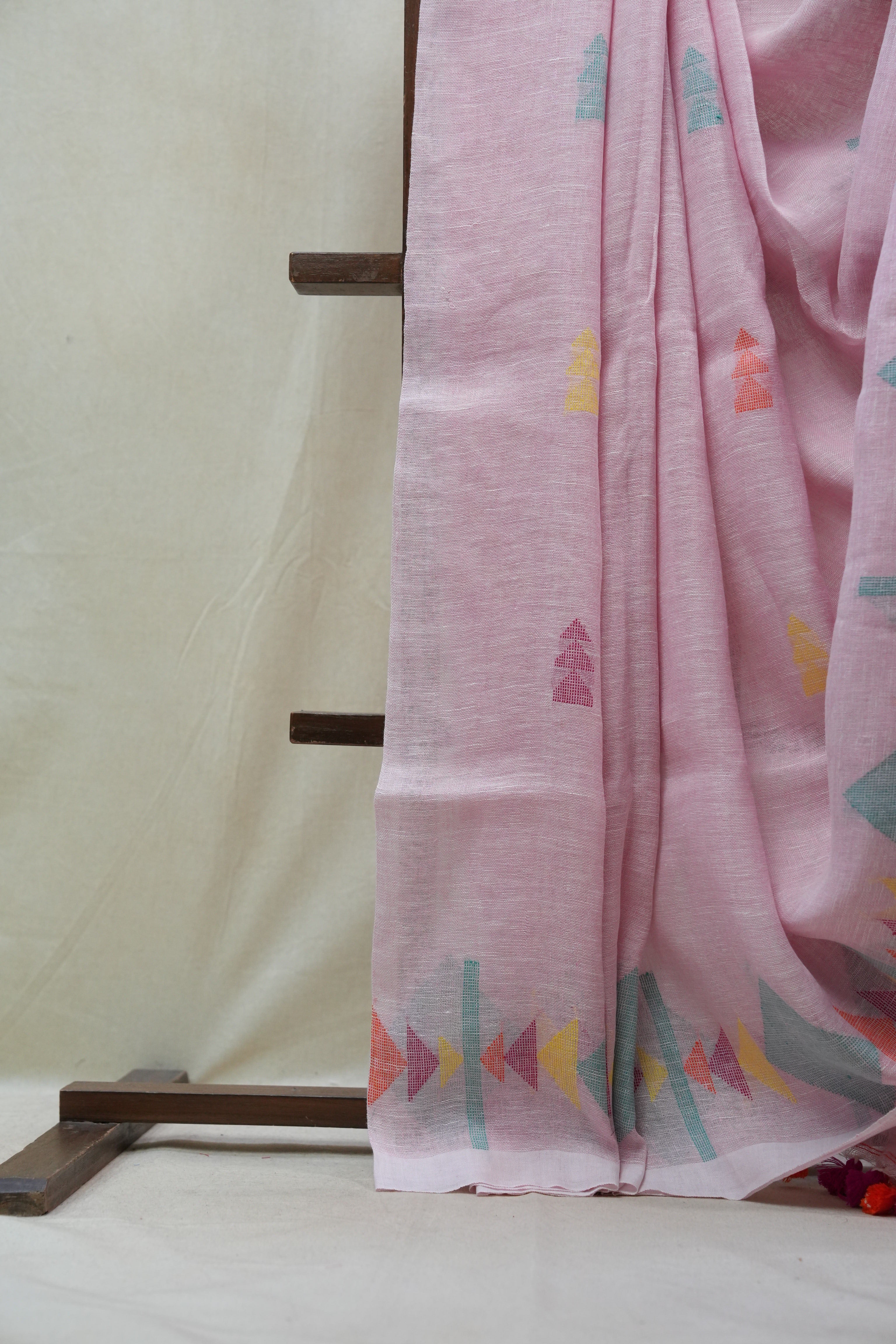 Light Pink Linen Jamdani Saree With Tassels - SRLPLJS359