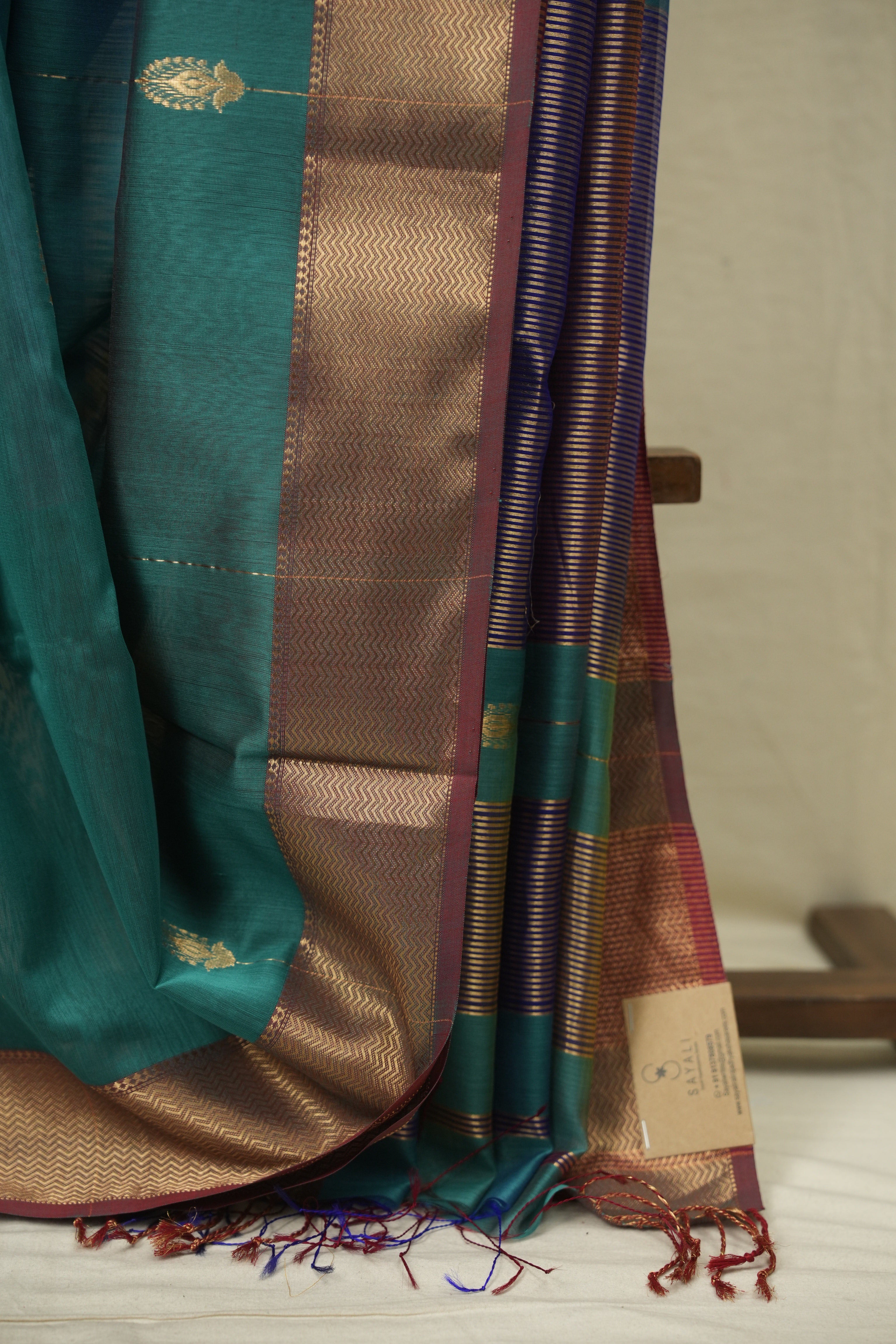 Dual Tone Green Maheshwari Saree- SRDTGMS1368