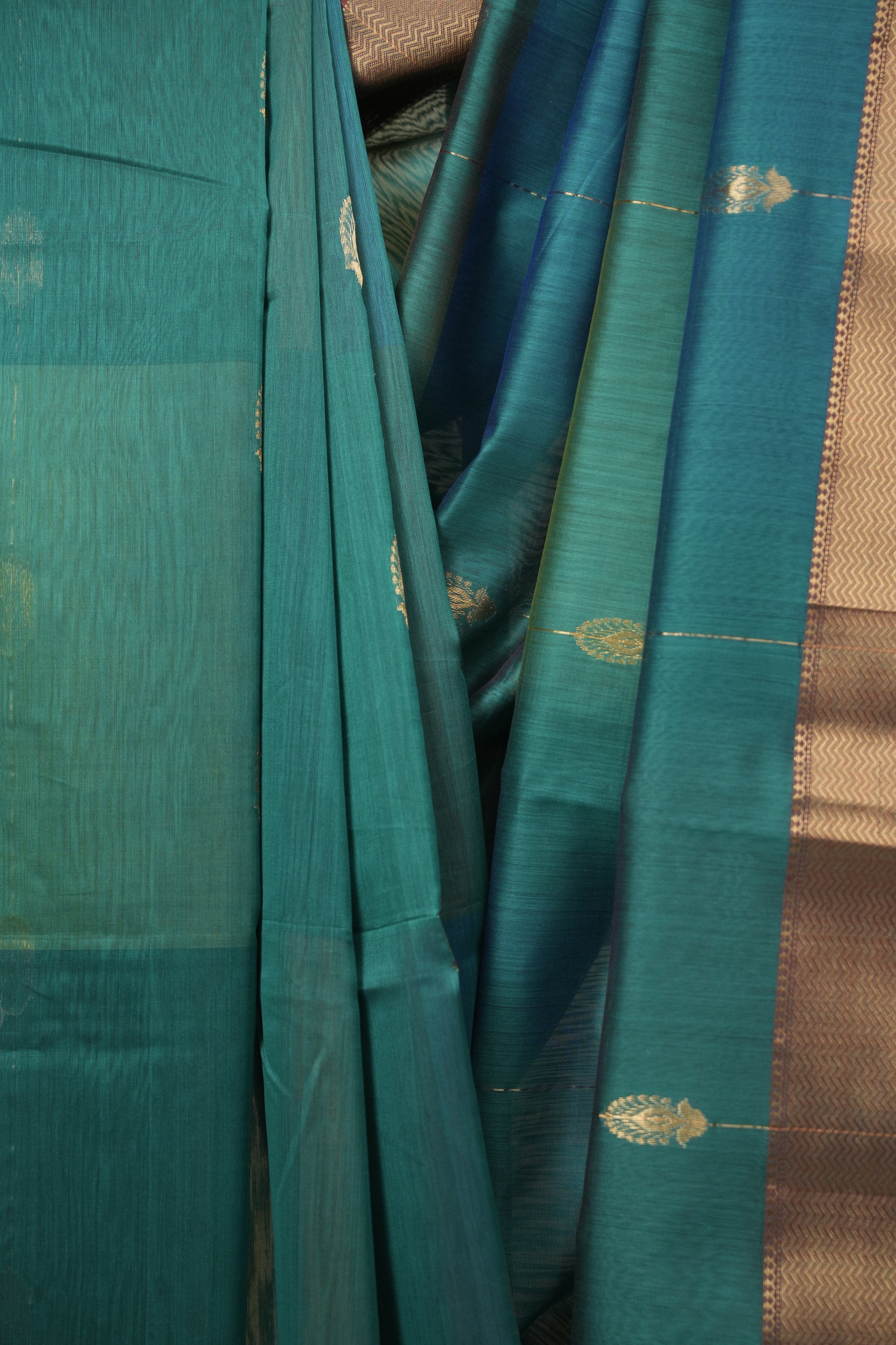 Dual Tone Green Maheshwari Saree- SRDTGMS1368
