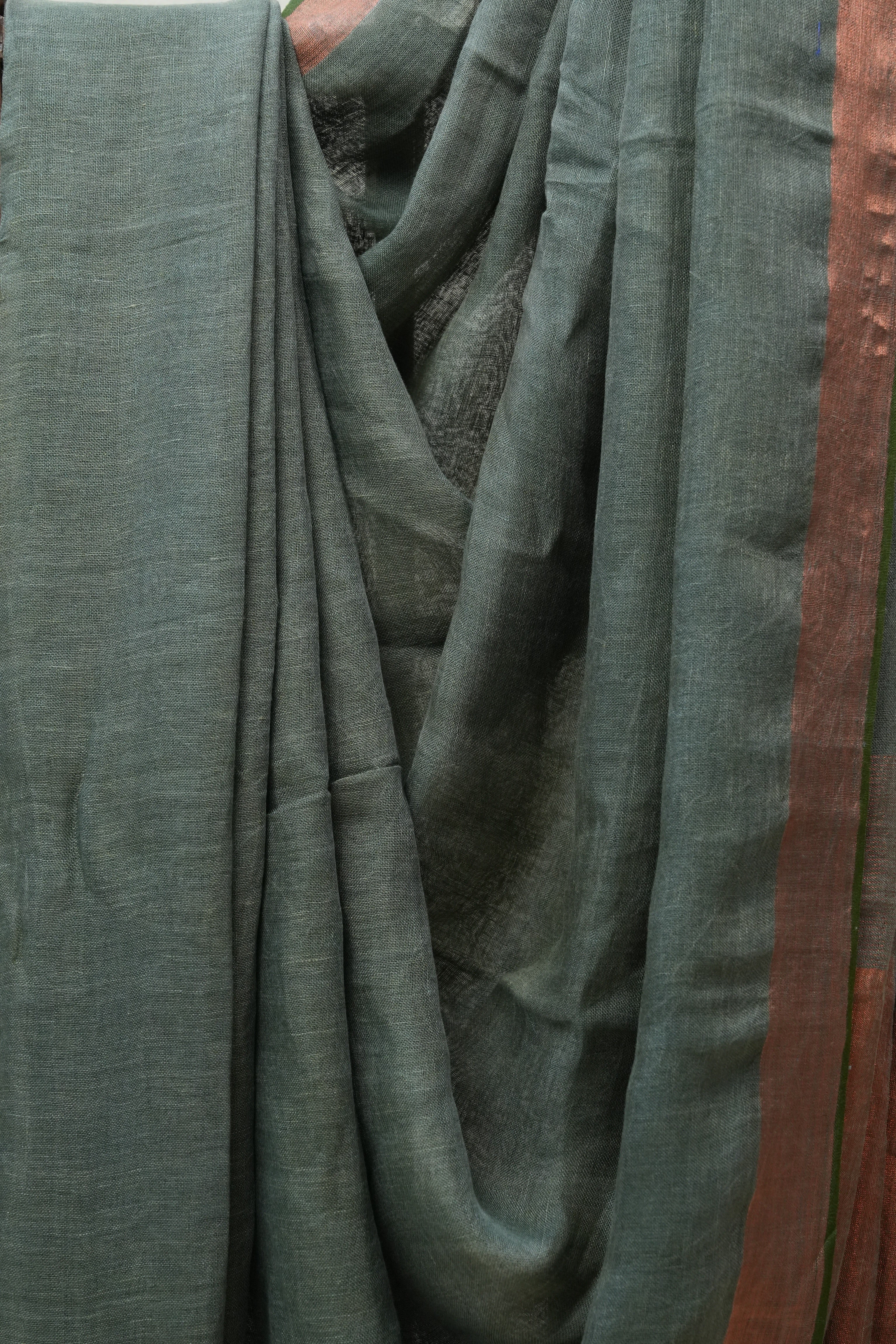 Green Plain Linen Saree With Light Green Tassels - SRGPLS290