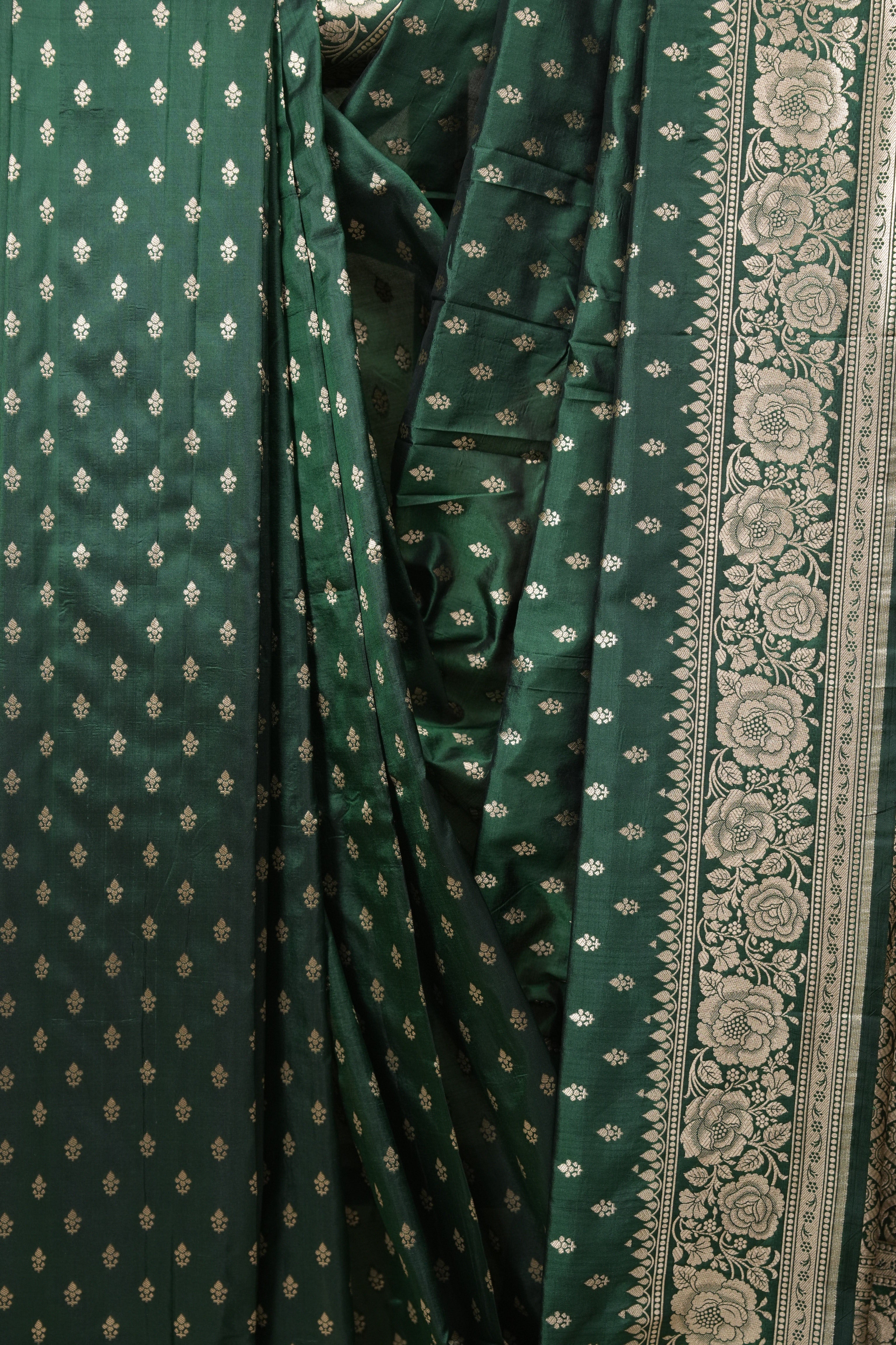 Green Banarasi Silk Saree - SRGBSS968
