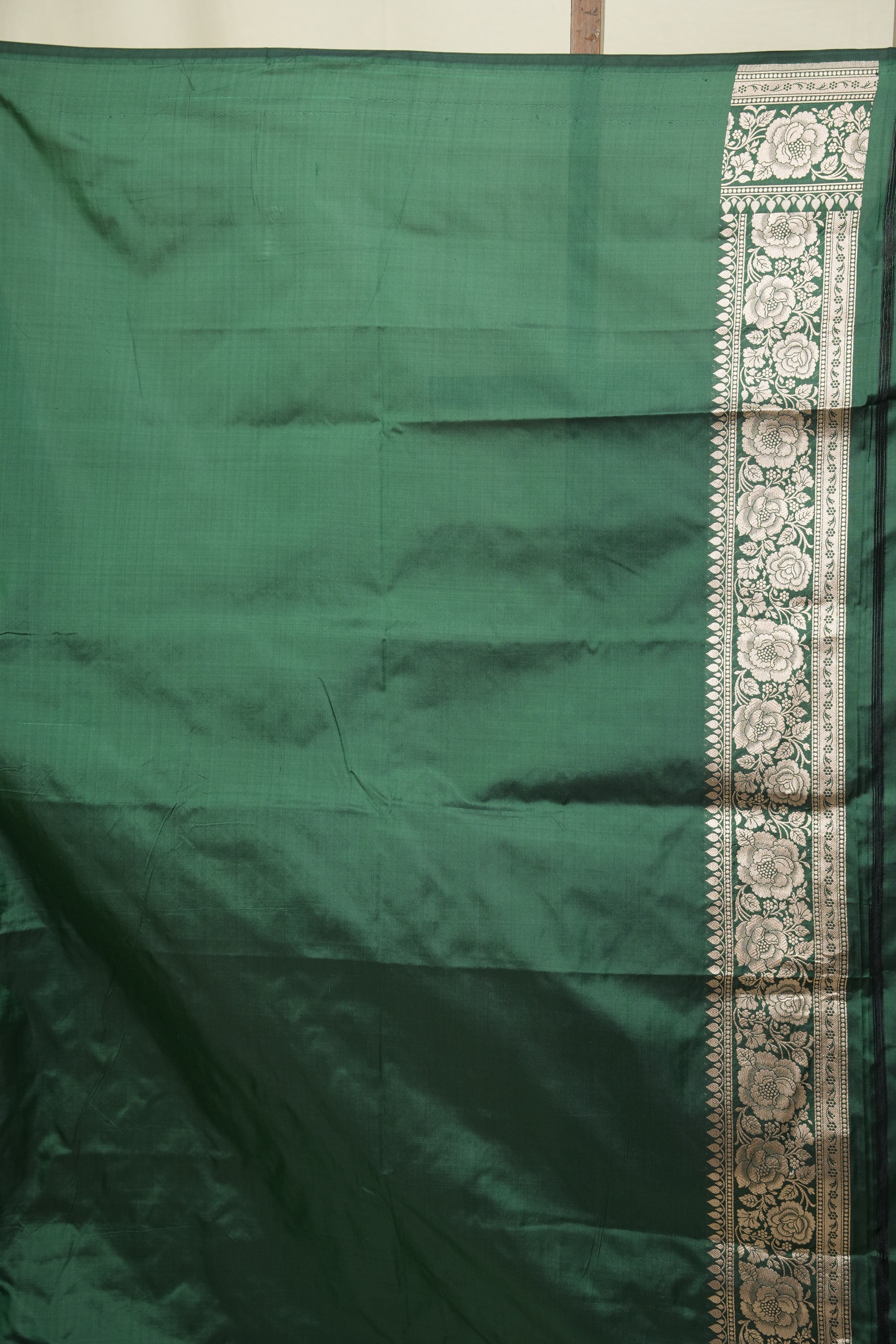 Green Banarasi Silk Saree - SRGBSS968