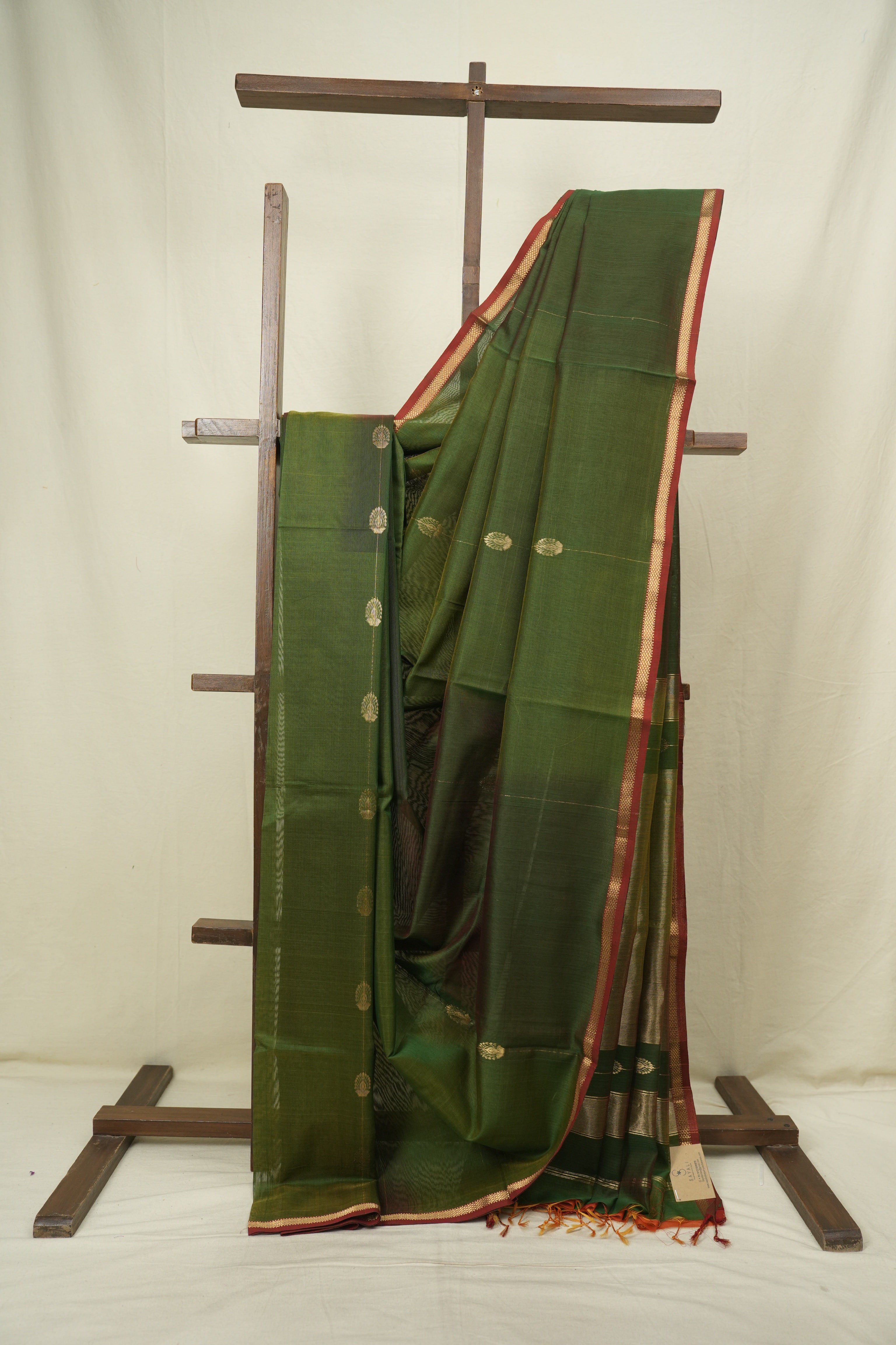 Dual Tone Green Maheshwari Saree - SRDTGMS1316