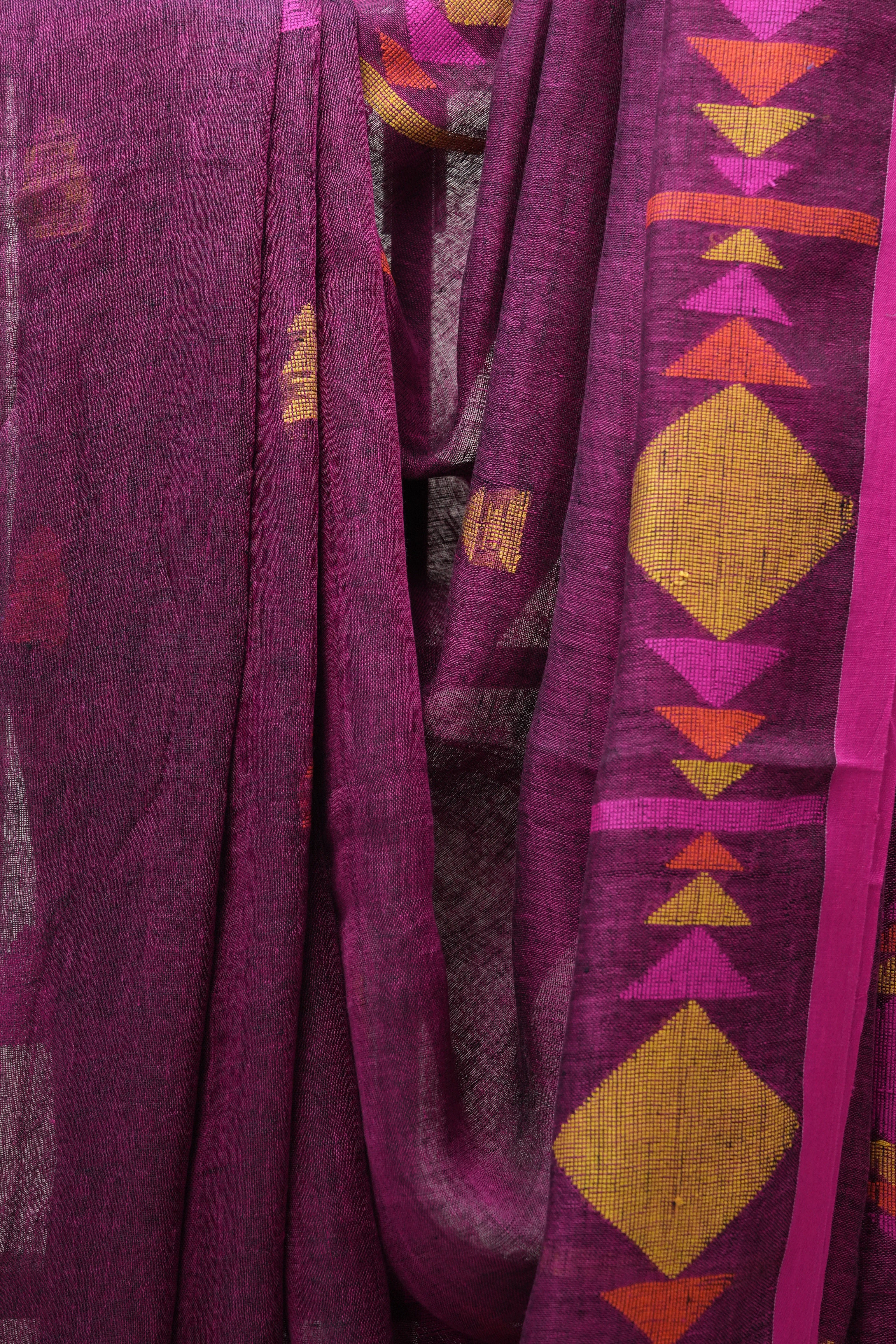 Magenta Linen Jamdani Saree With Tassels - SRMLJS349