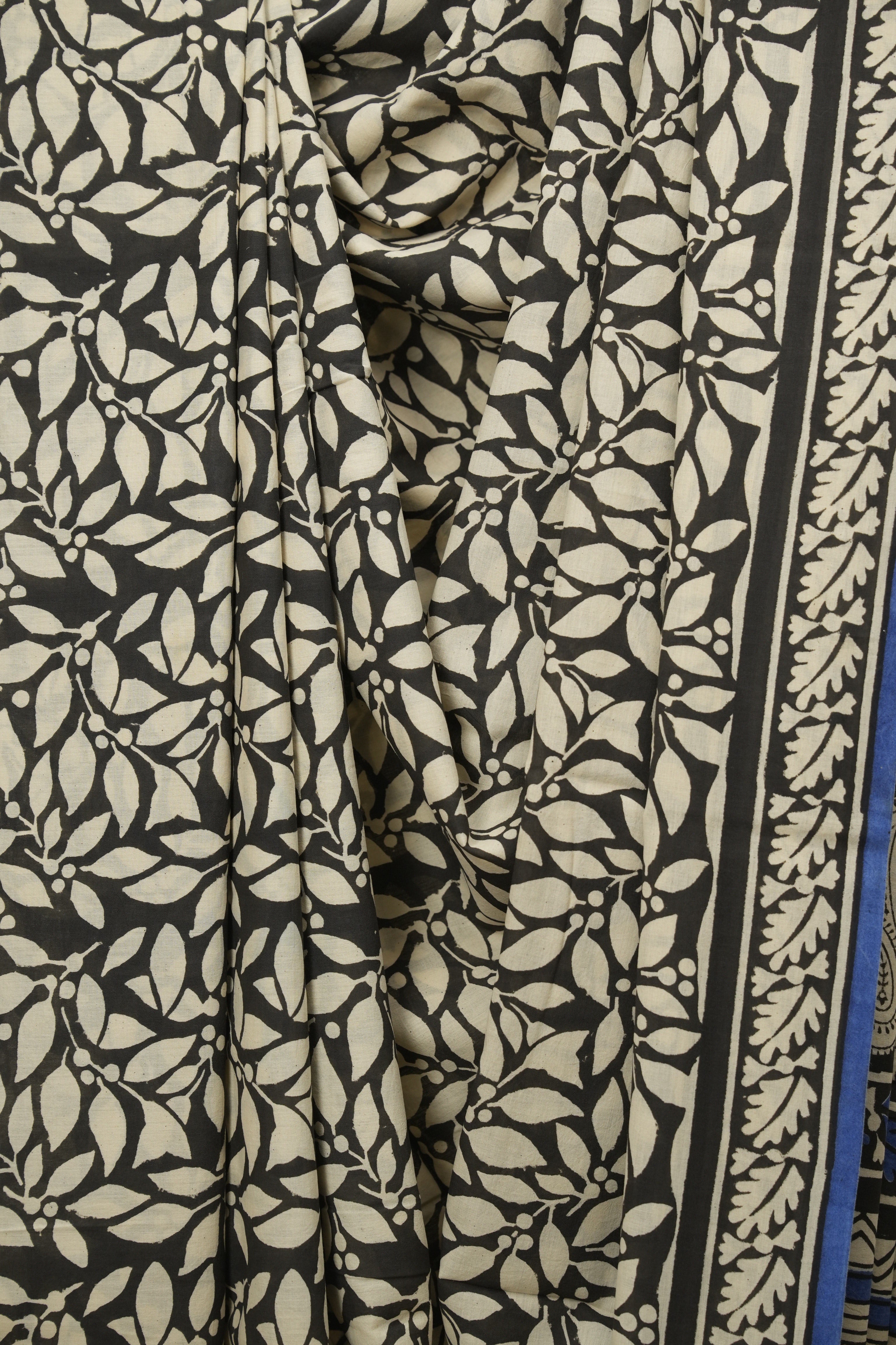 Black HBP Cotton Saree - SRBCS3605