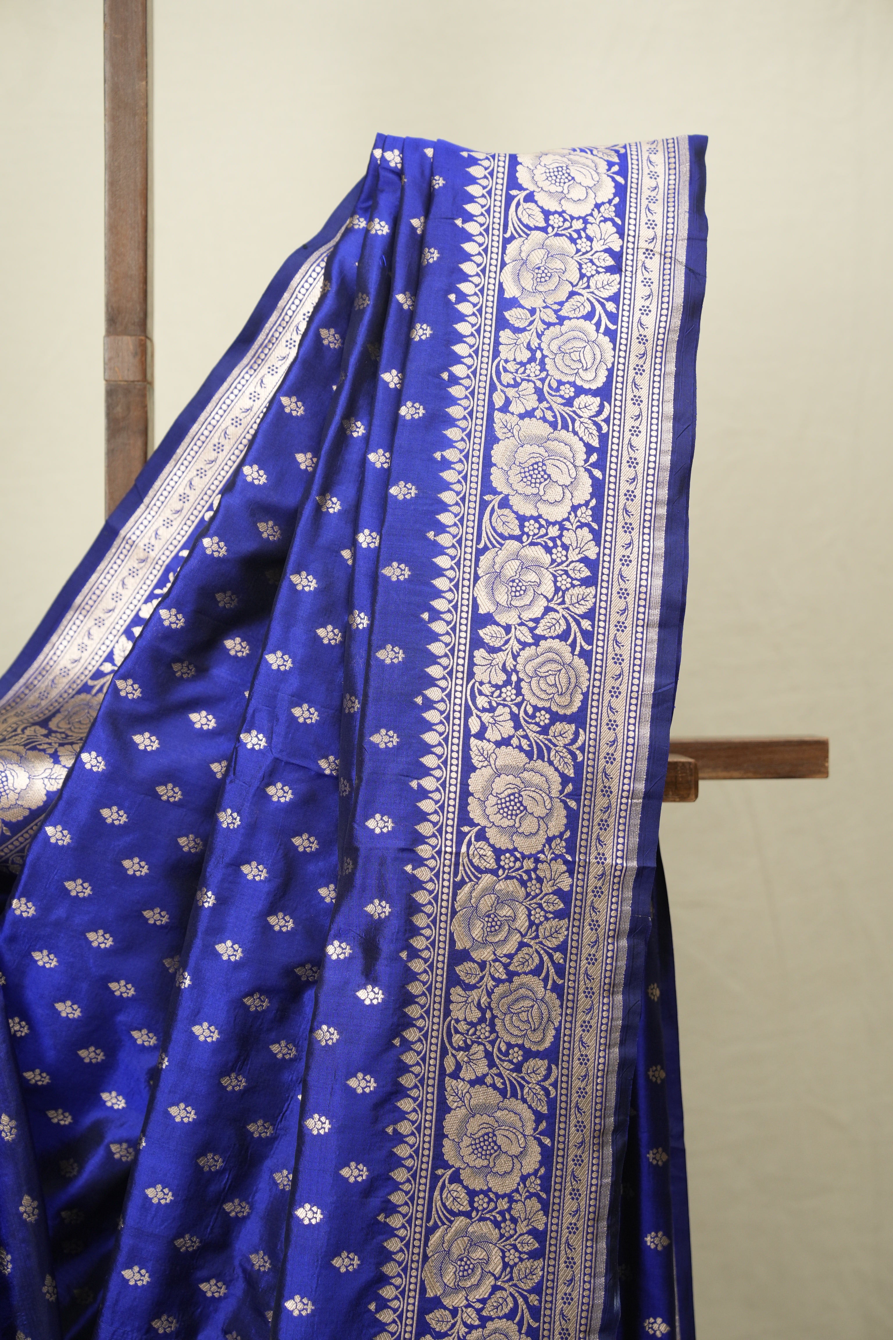 Navy Blue Banarasi Silk Saree - SRNBBSS969