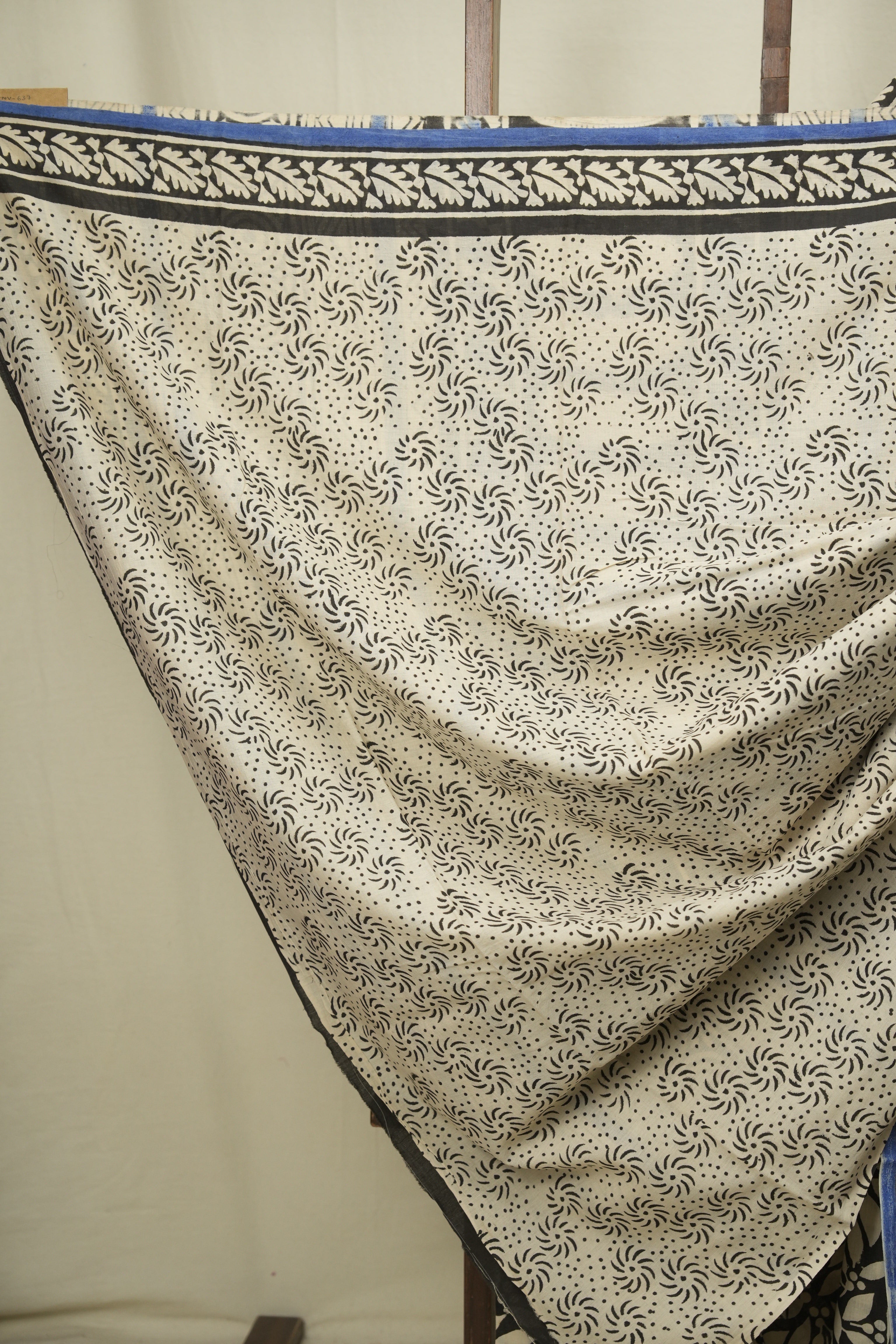 Black HBP Cotton Saree - SRBCS3605