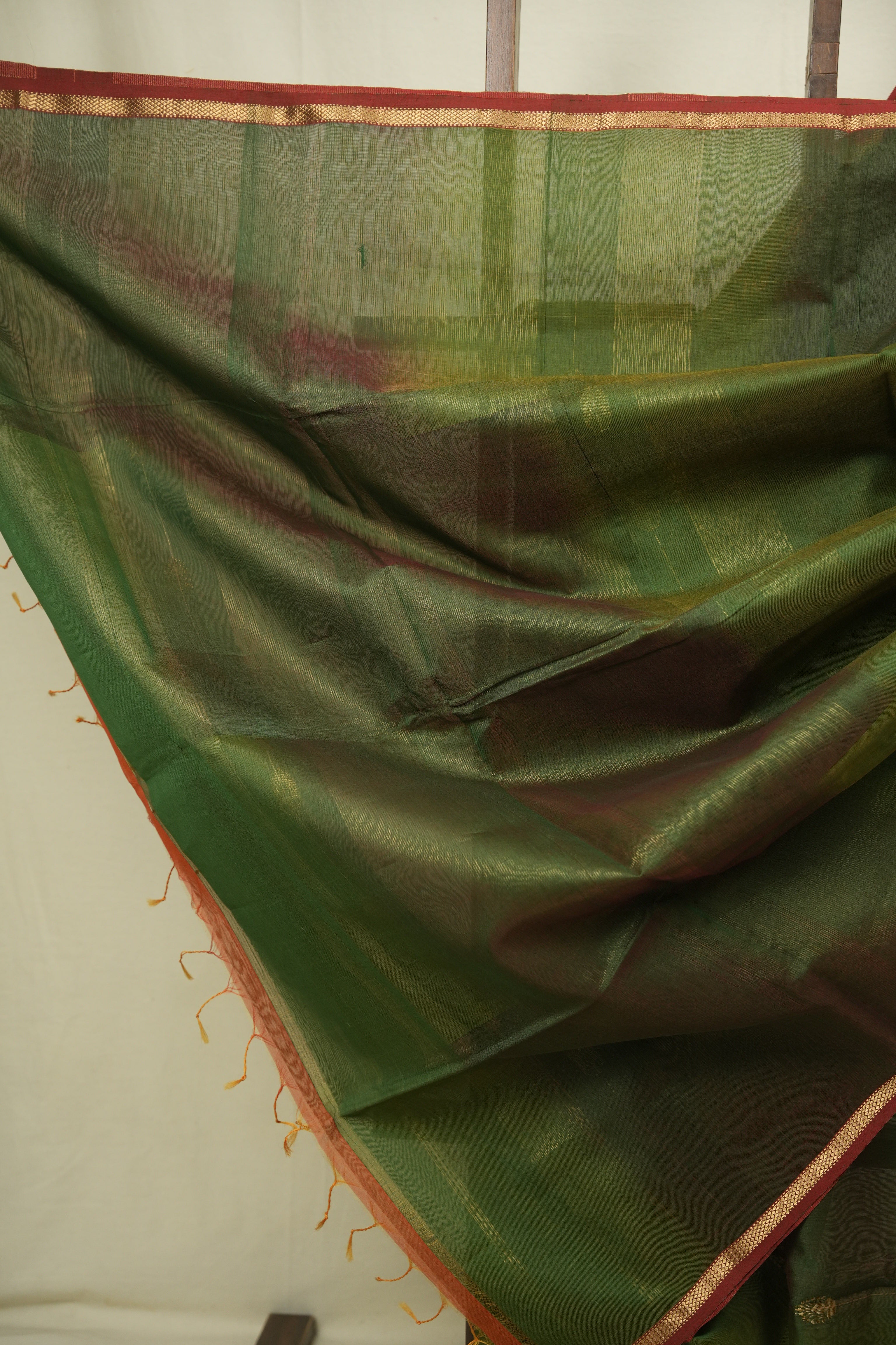 Dual Tone Green Maheshwari Saree - SRDTGMS1316