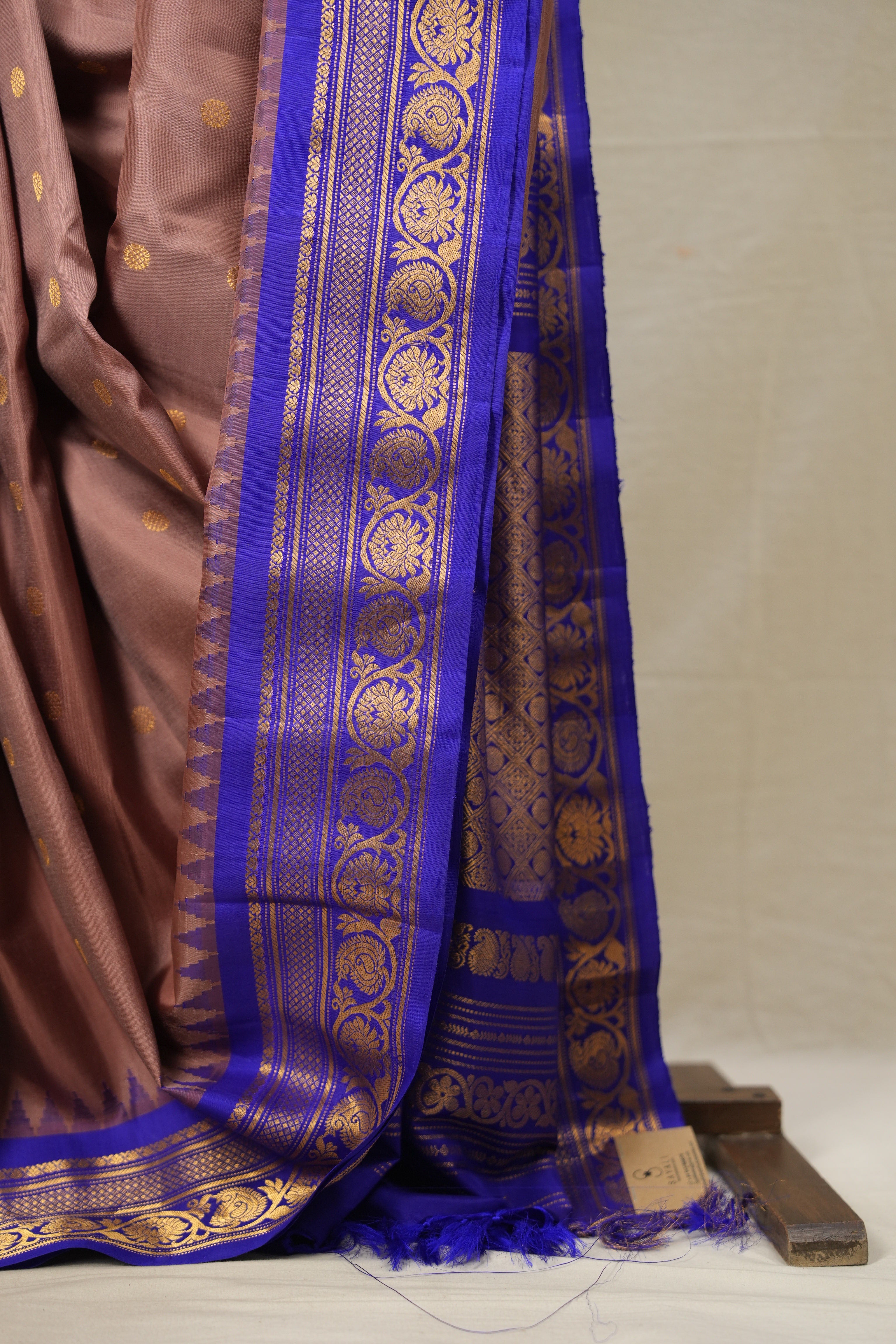 Dusty Pink Gadwal Silk Saree - SRDPGSS599