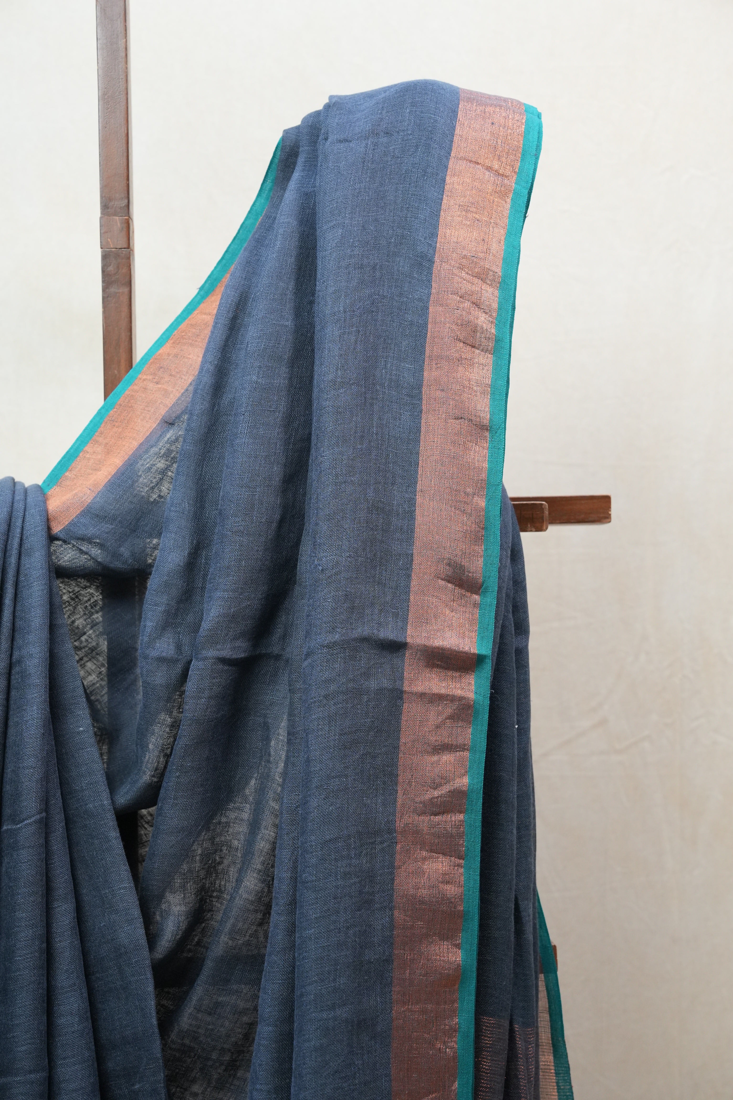 Dark Gray Plain Linen Saree With Green Tassels - SRDGPLS289