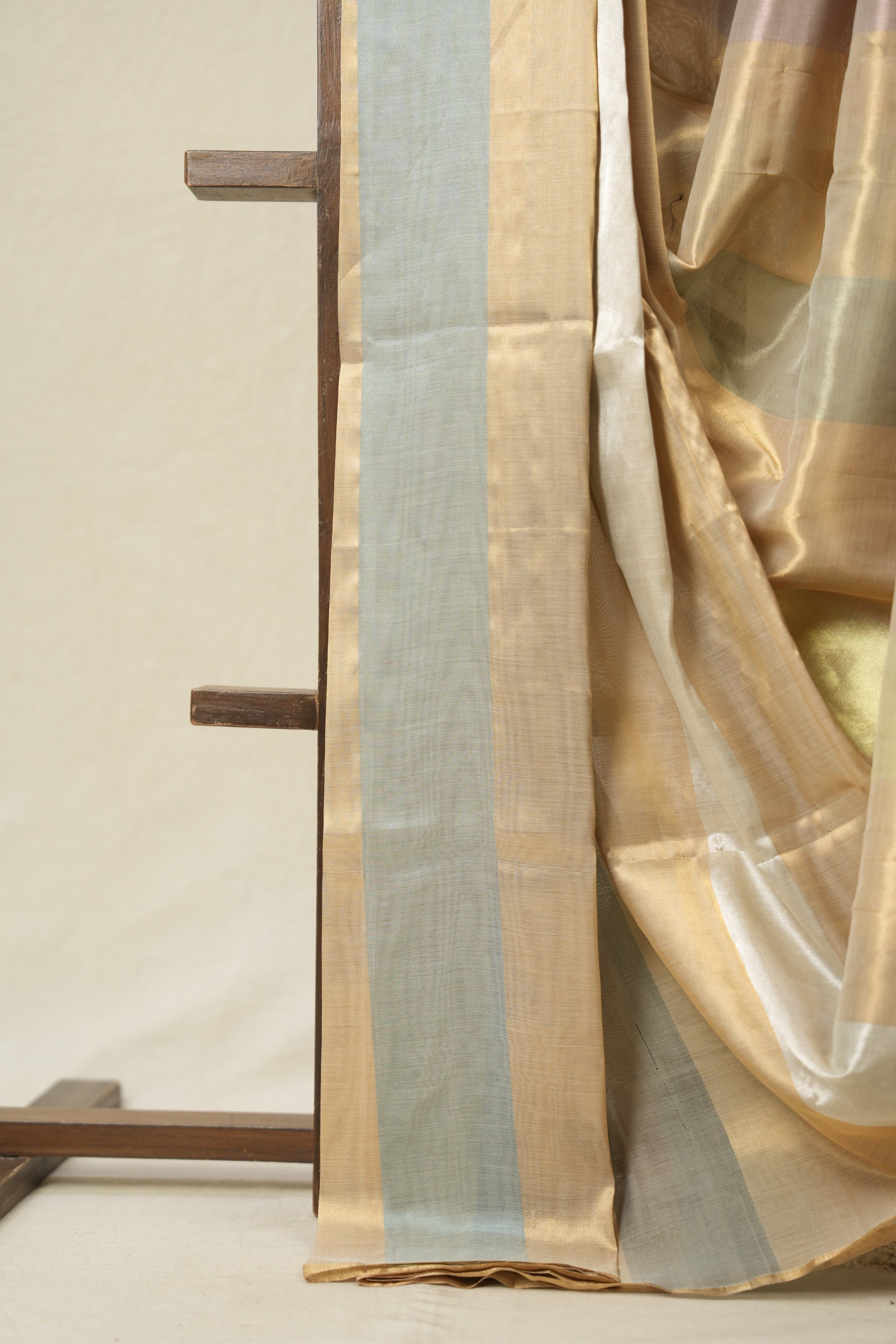 Multi Colour Maheshwari Tissue Saree - SRMCMTS679