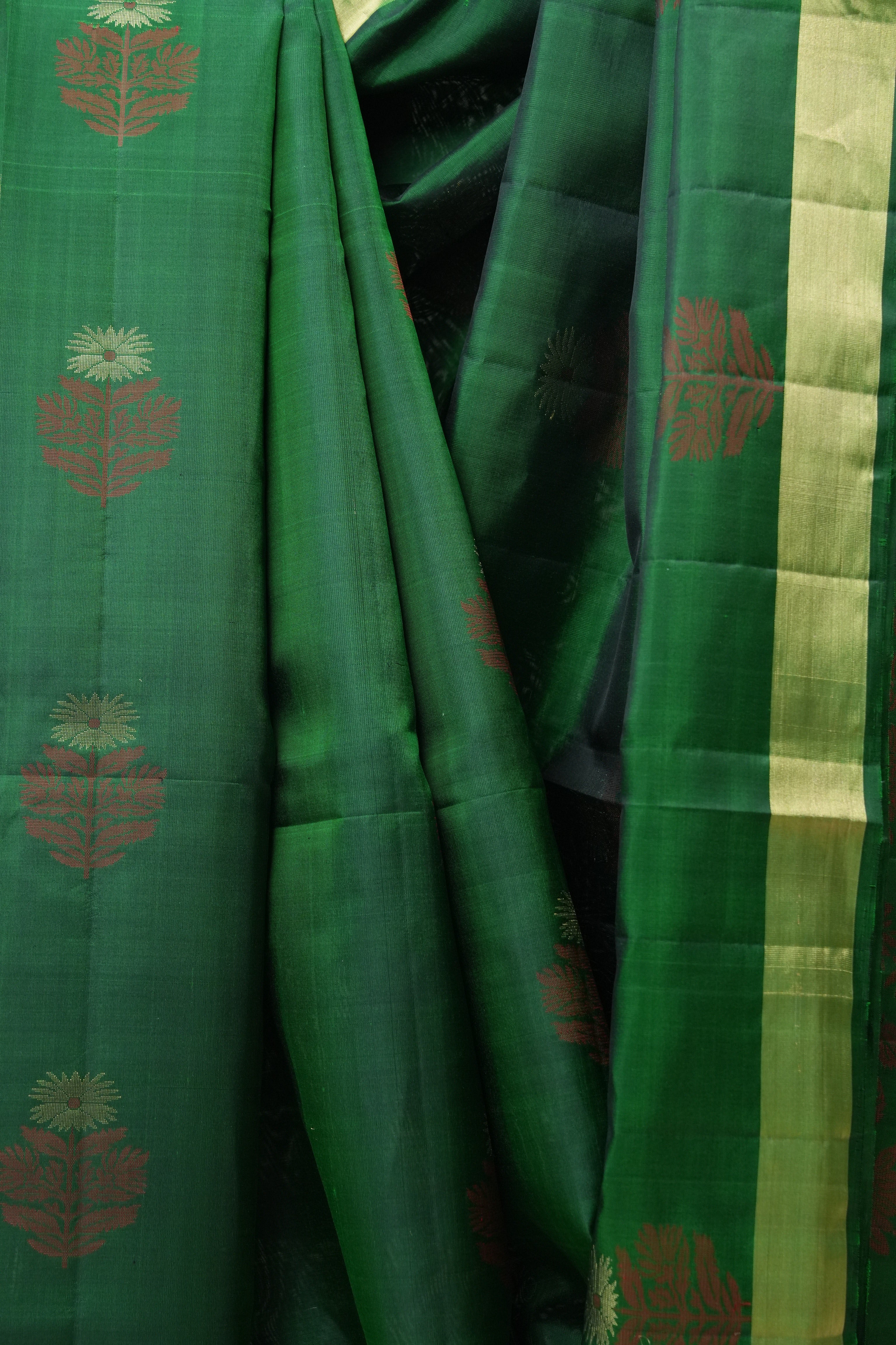 Green Soft Silk Saree - SRGSSS268