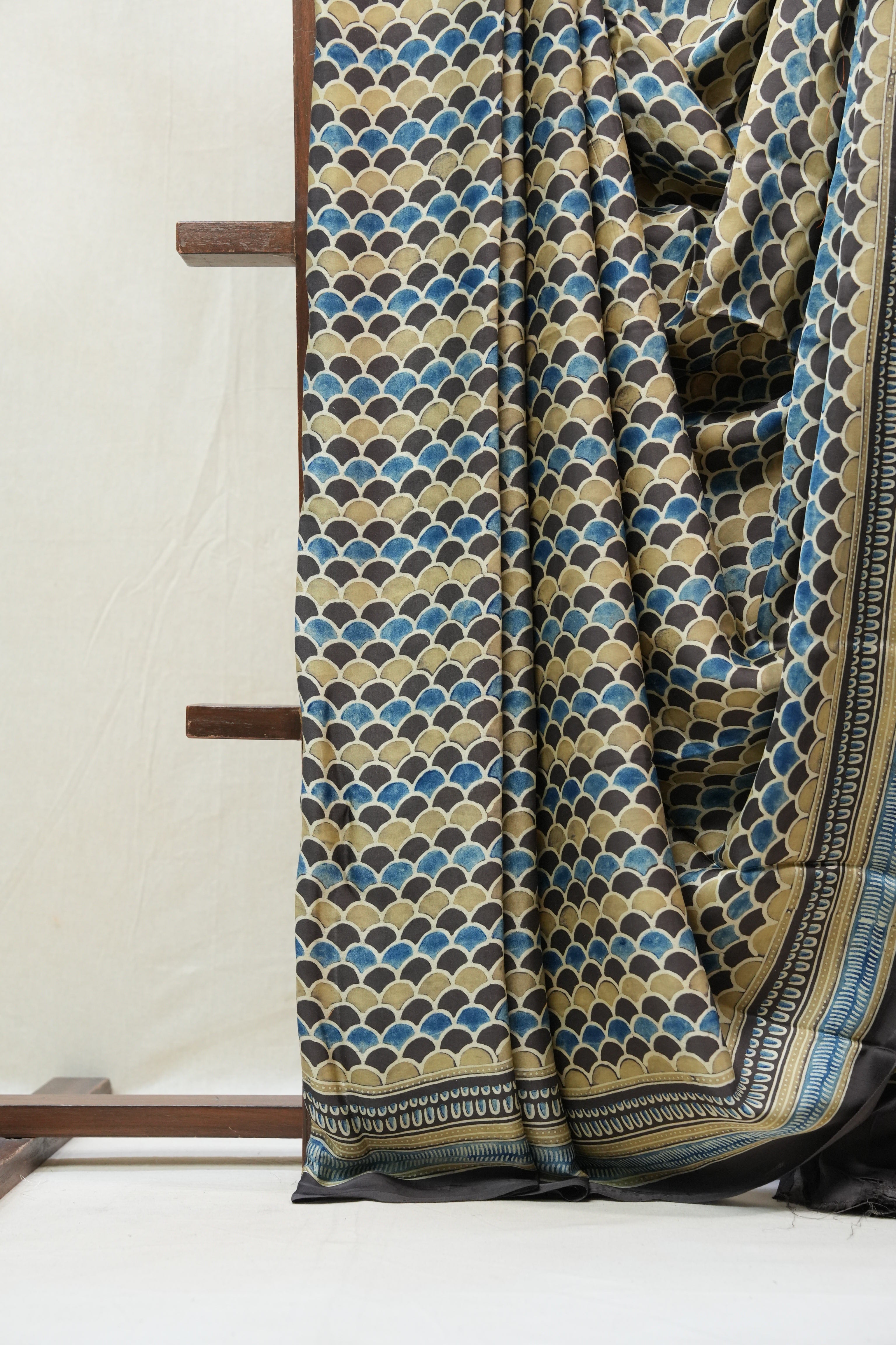 Multicolor HBP Modal Silk Saree - SRMMSS348