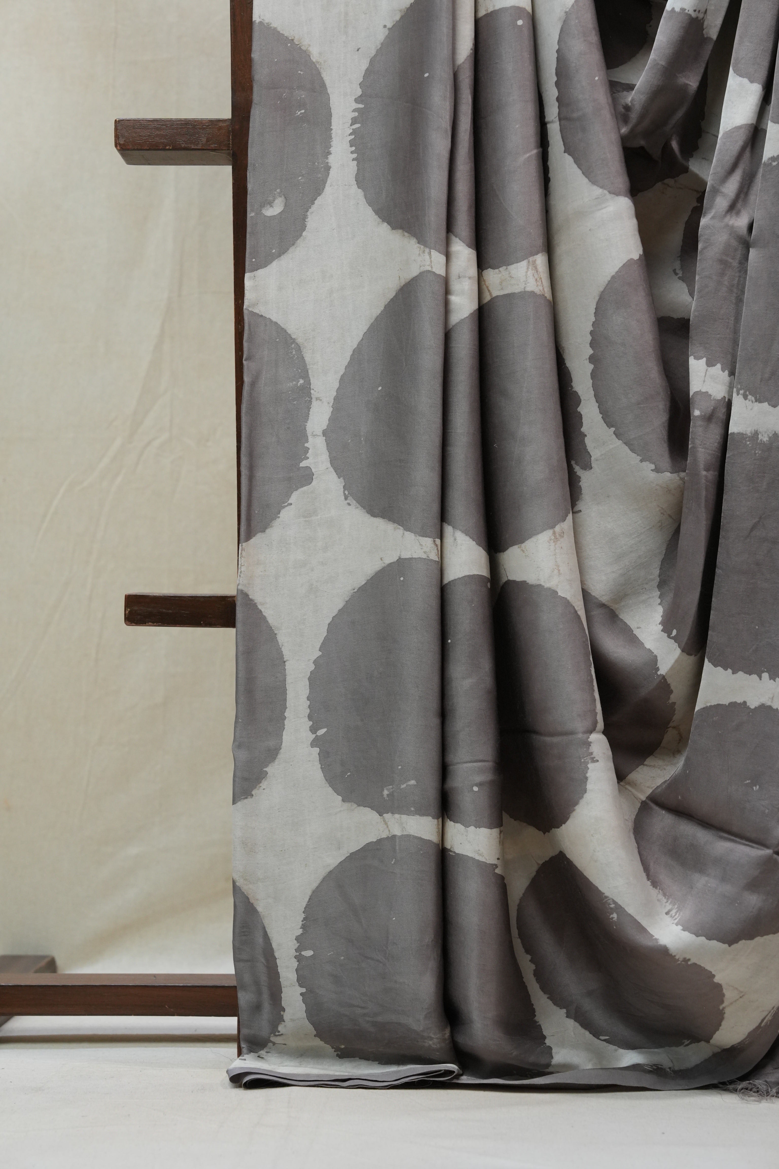 Grey HBP Modal Silk Saree - SRGMSS352