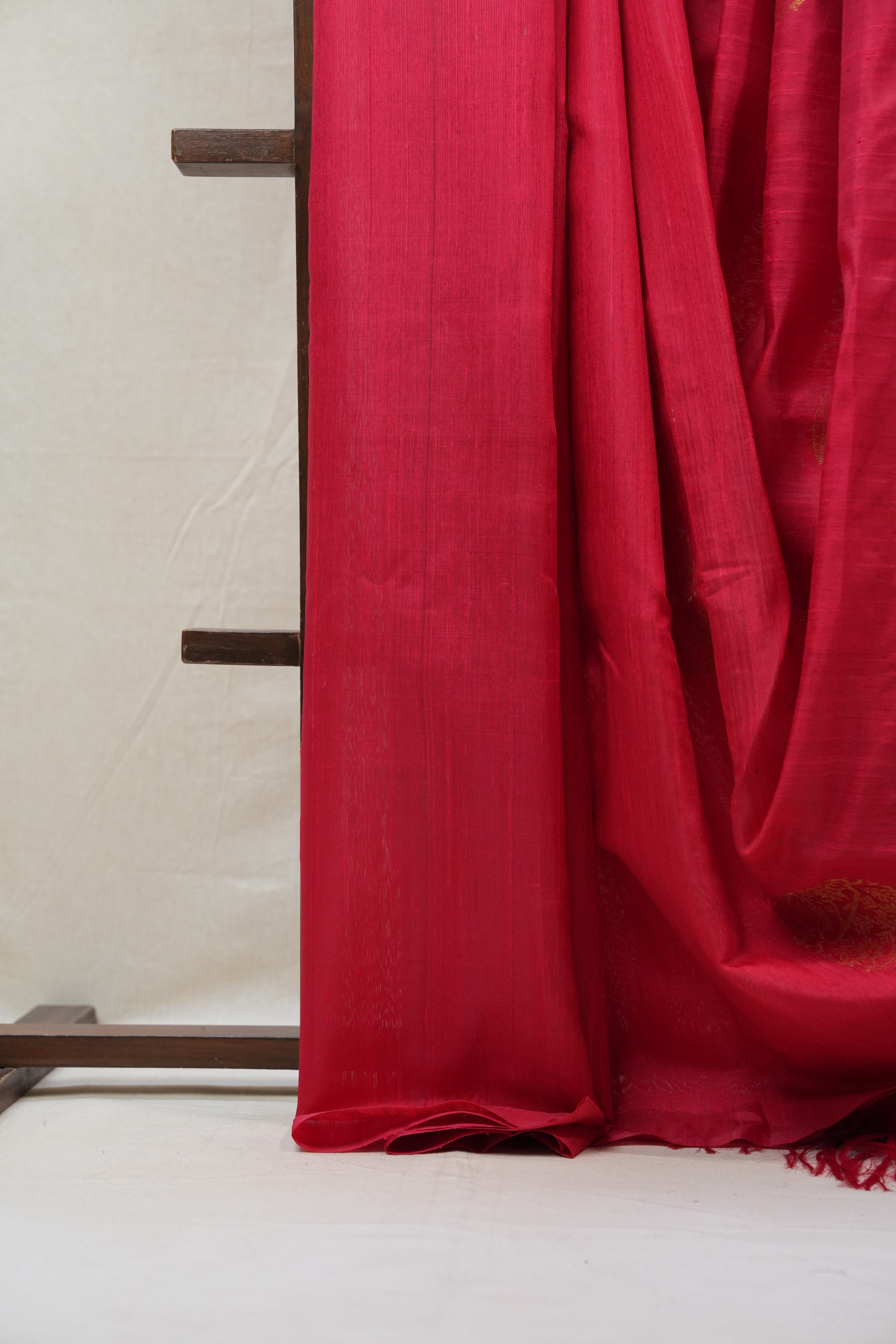 Red Raw Silk Saree - SRRRSS732-PI