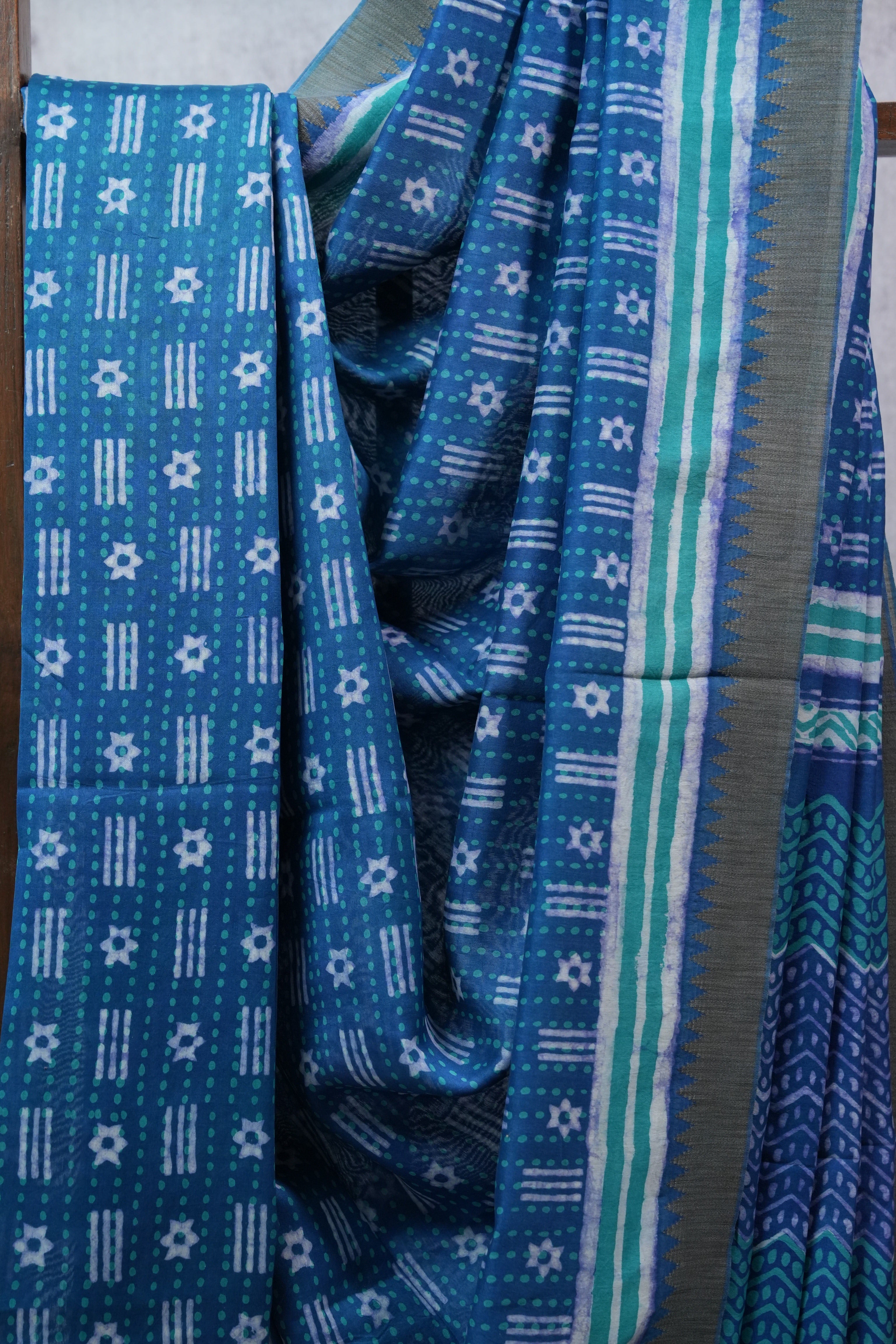 Blue HBP Cotton Silk Saree With Ghicha Border - SRBCSS1077