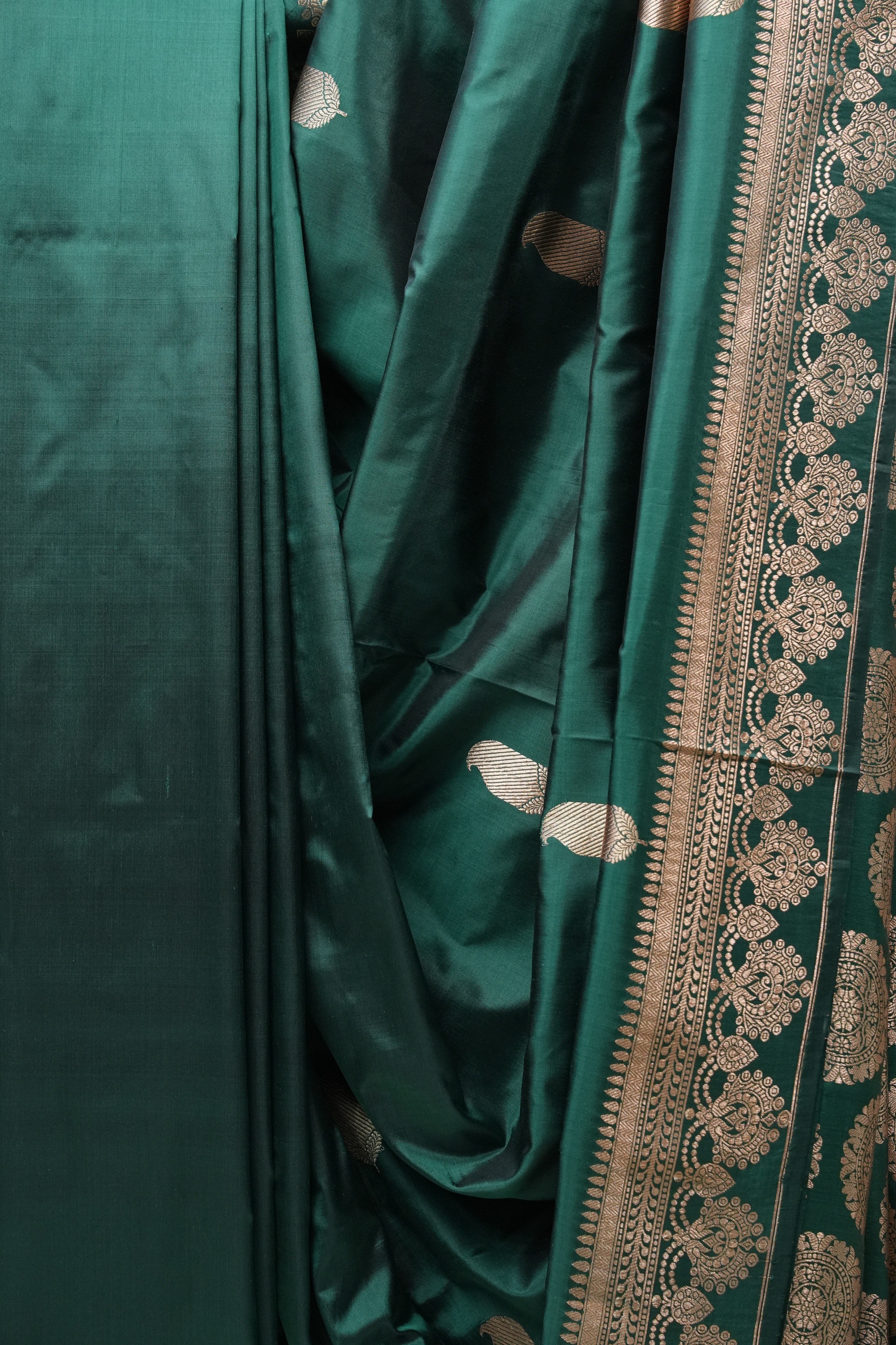Green Banarasi Silk Saree - SRGBSS683