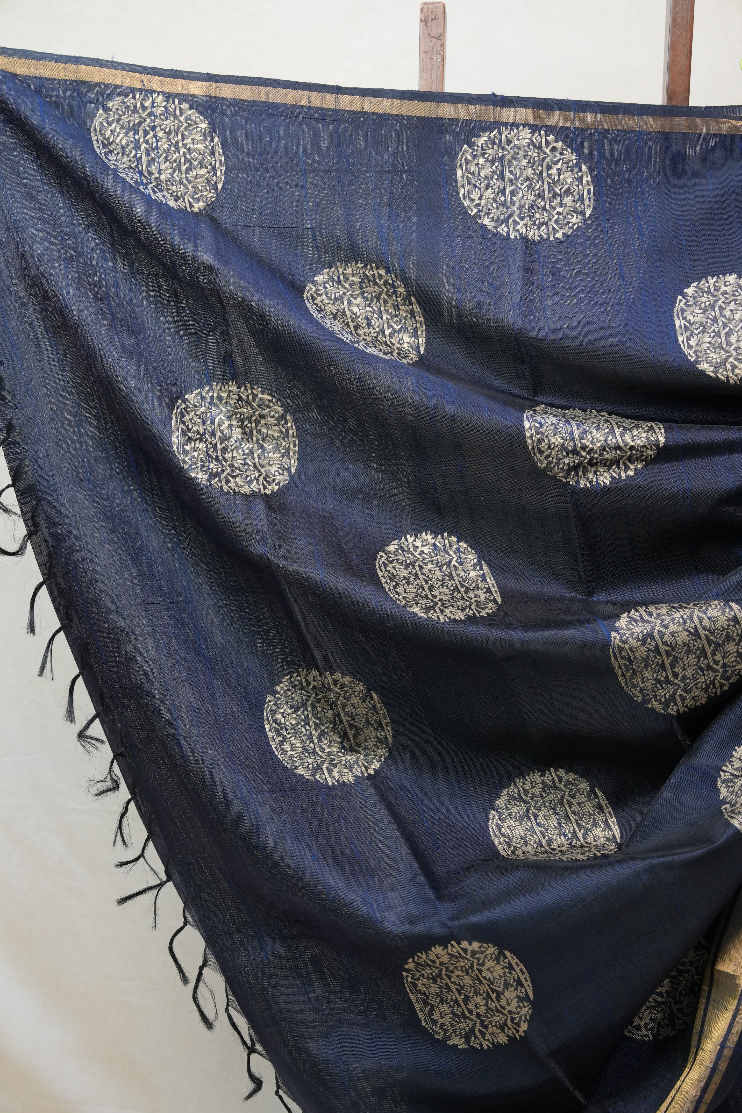Midnight Blue Raw Silk Saree - SRMBRSS685