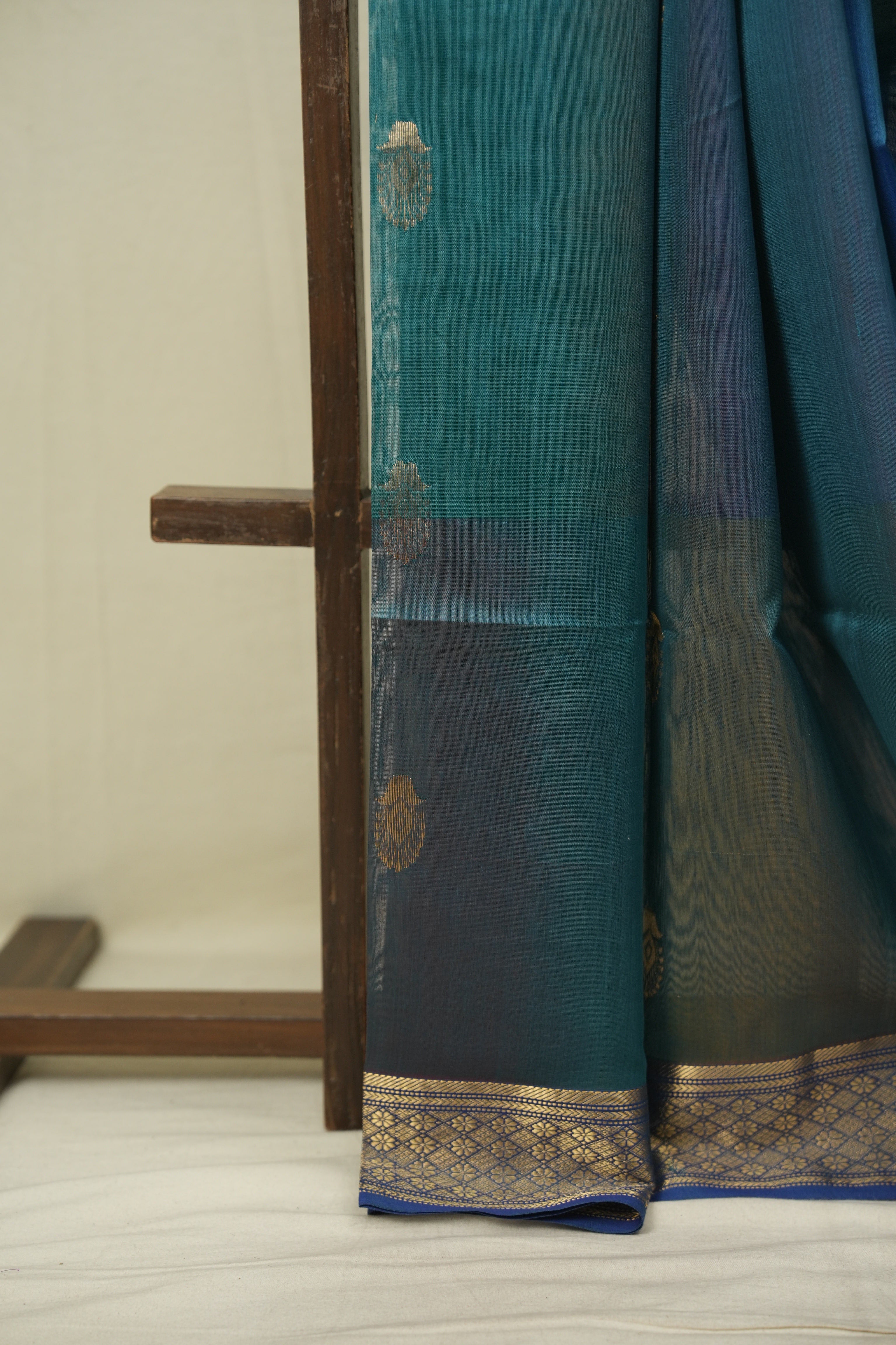 Multicolour Maheshwari Saree- SRMMS1365