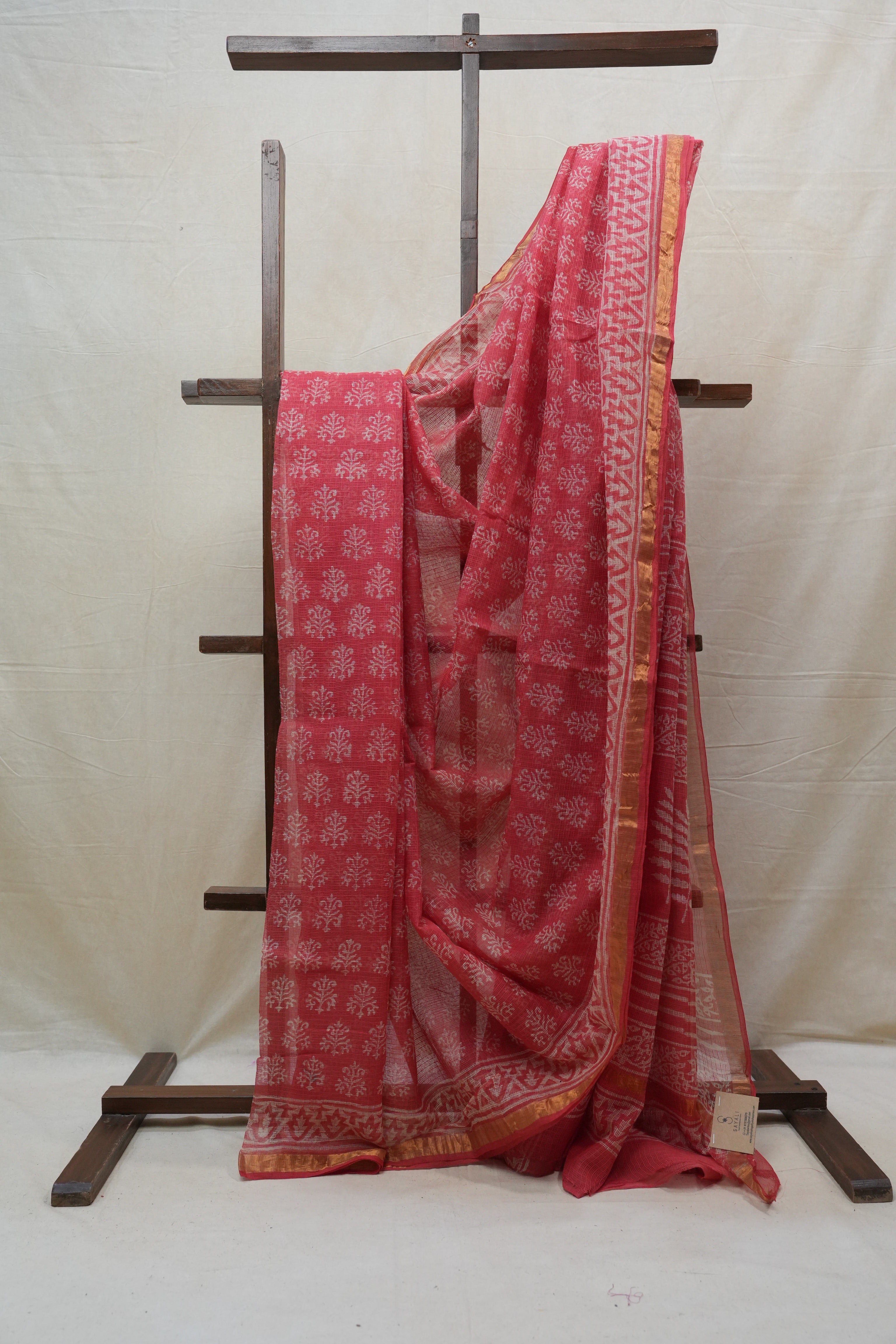 Red HBP Kota Doria Saree - SRRKDS144