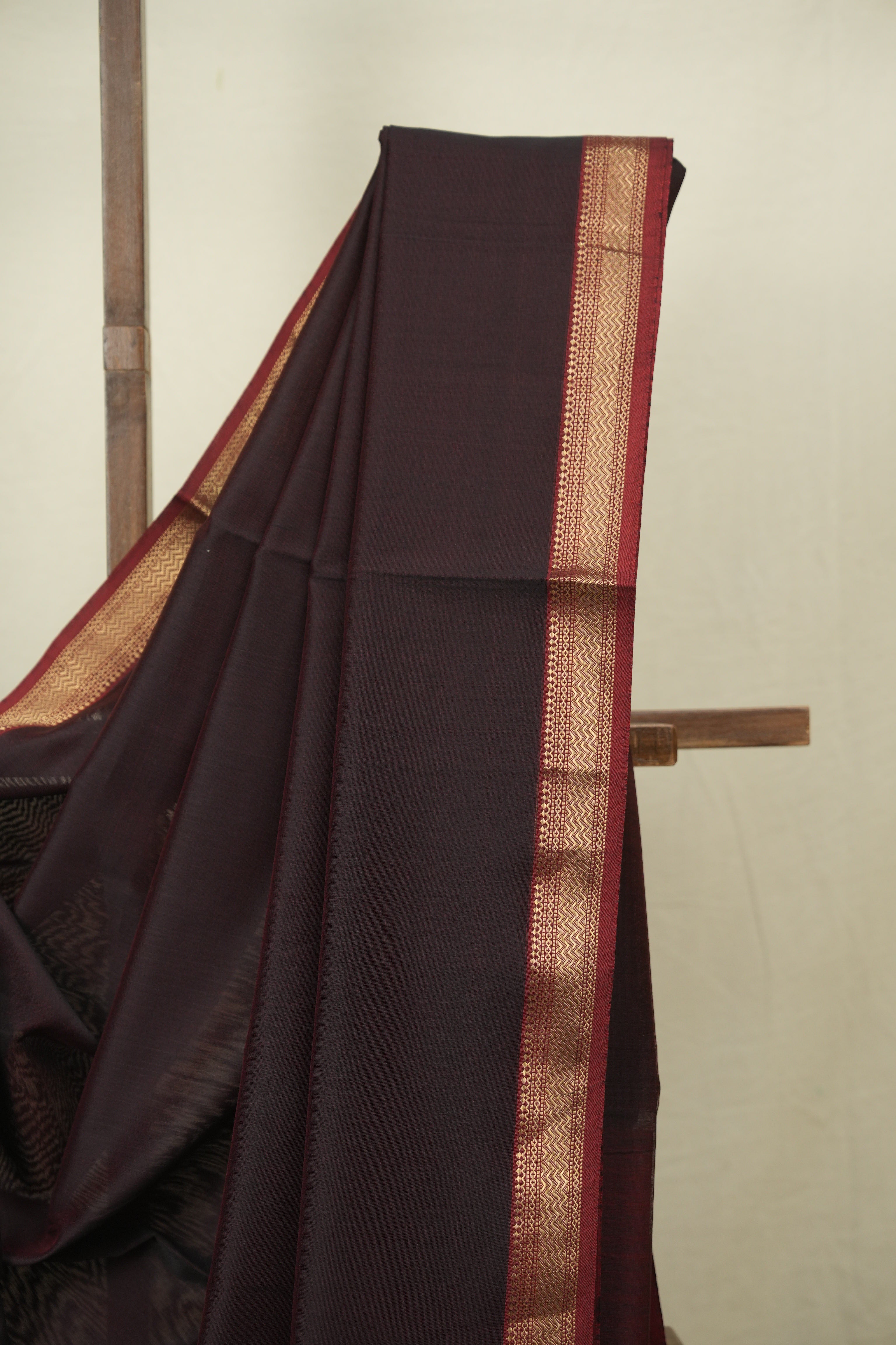 Wine Maheshwari Saree- SRBMS1355
