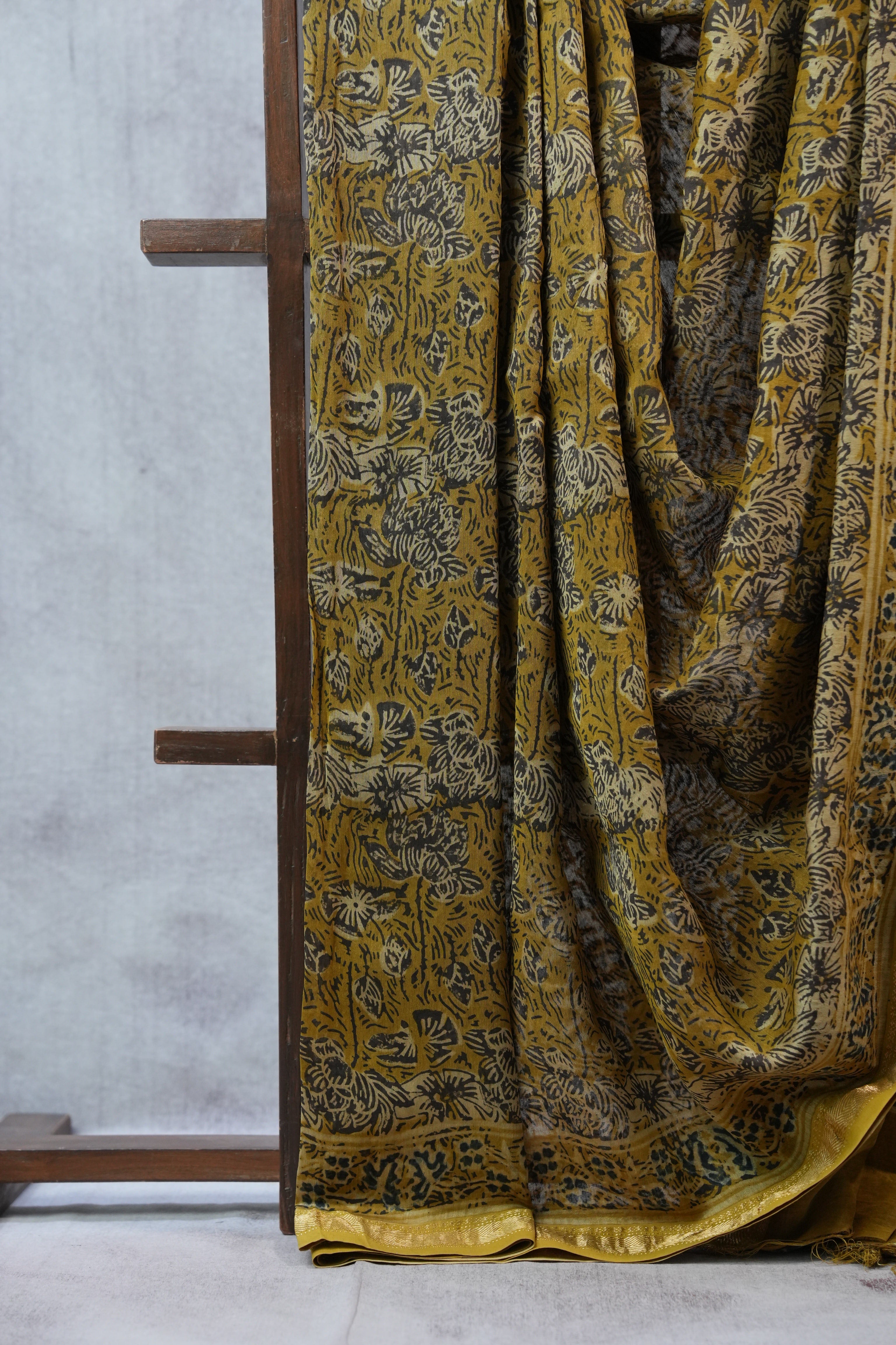 Olive Yellow HBP Cotton Silk Saree With Maheshwari Border - SROYCSS1024