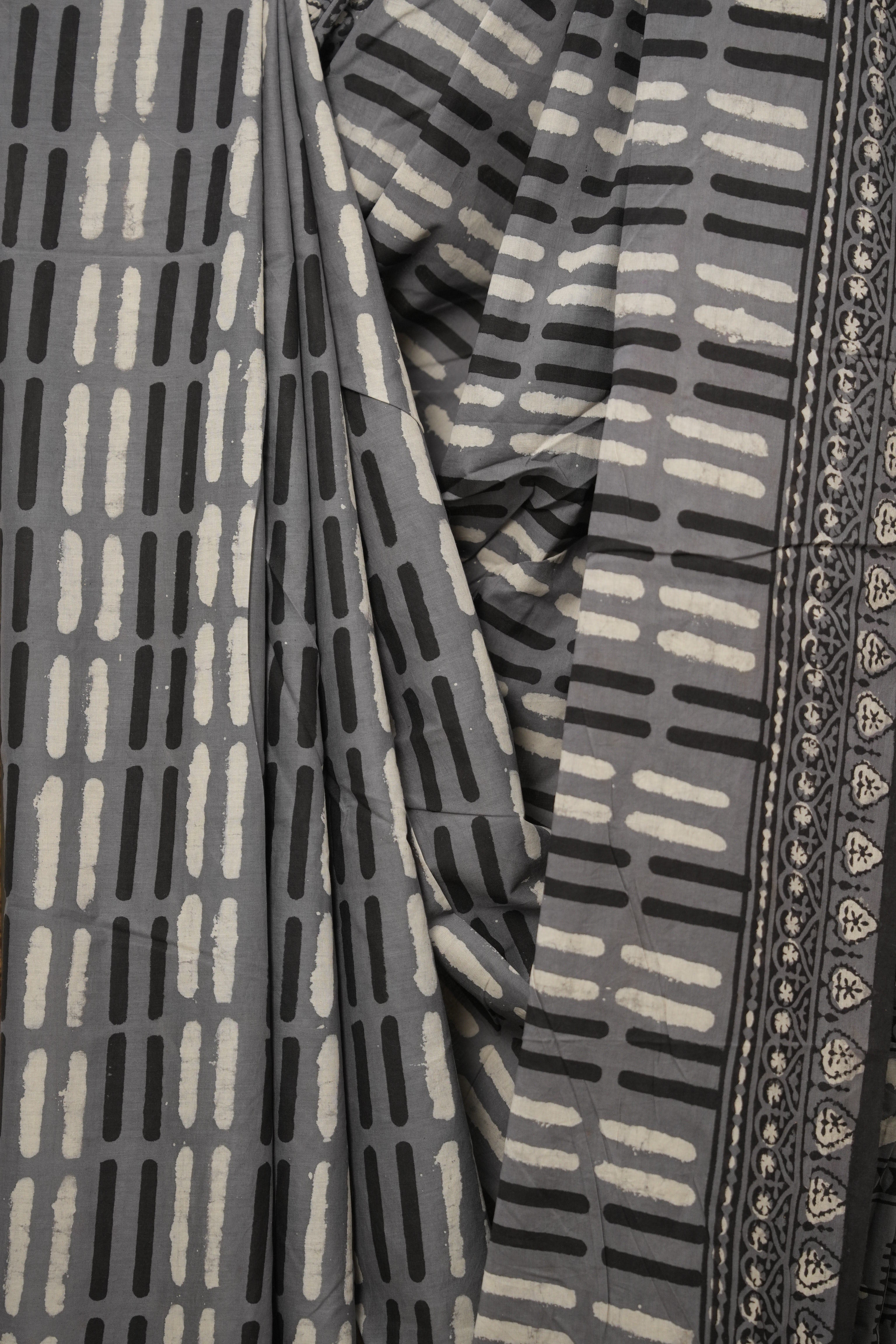 Grey Black HBP Cotton Saree - SRGBCS2908