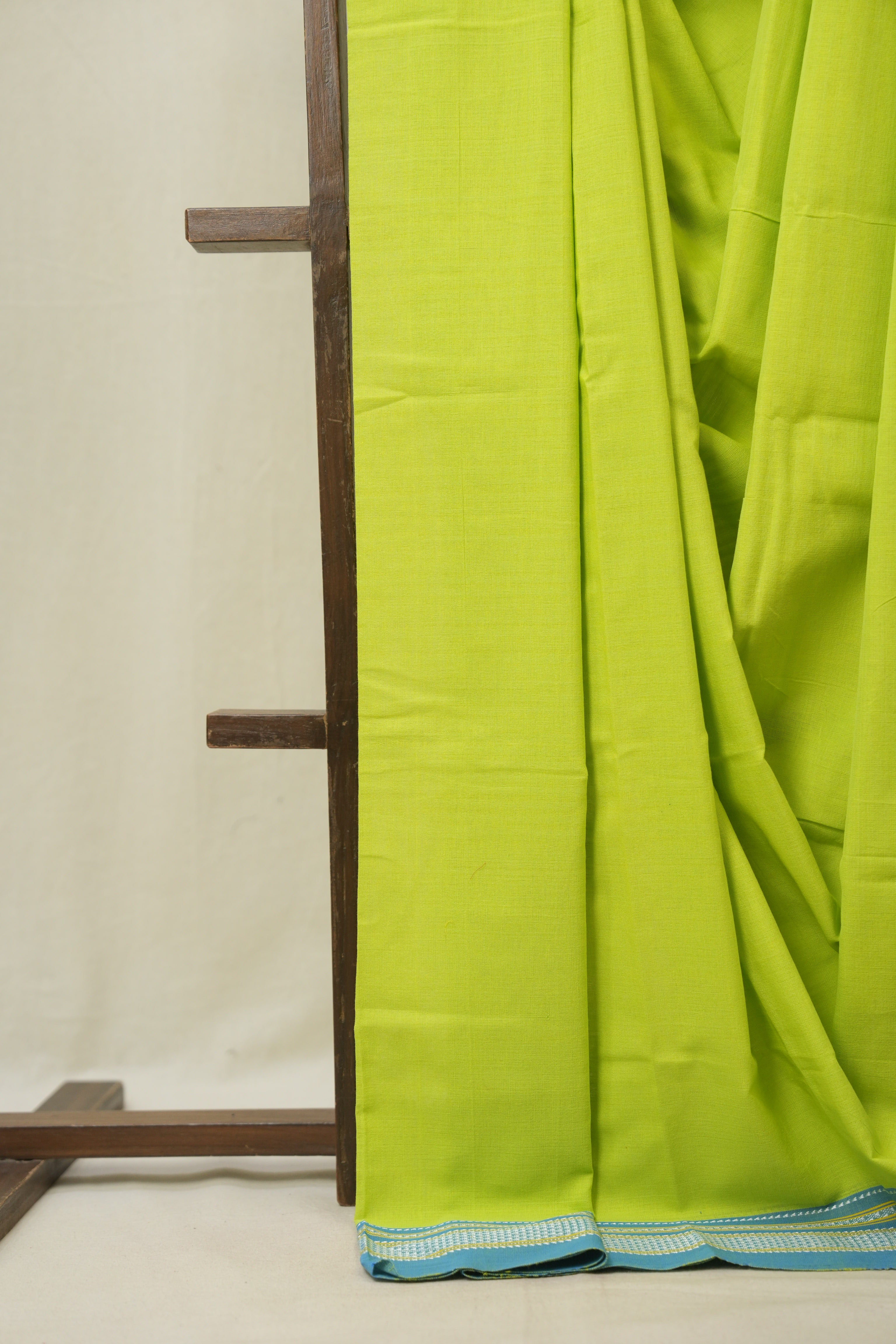 Neon Green Cotton IIkal Saree With Chikki Border (DEFECT) - SRNGCIS107-PI