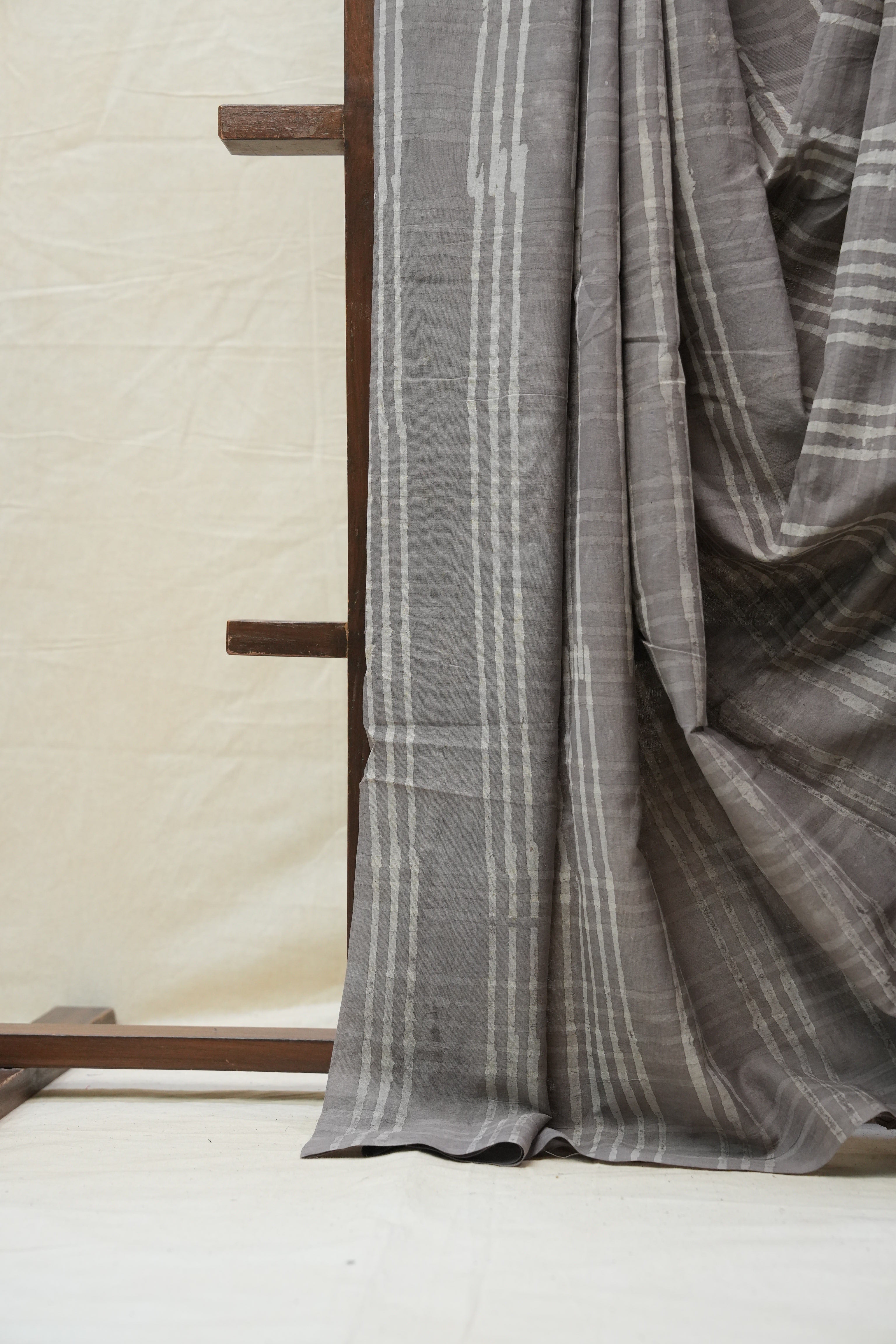 Grey HBP Cotton Saree - SRGCS2548