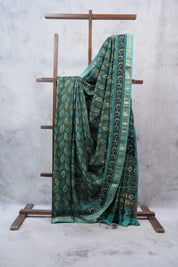 Green HBP Cotton Silk Saree With Maheshwari Border - SRGCSS1041