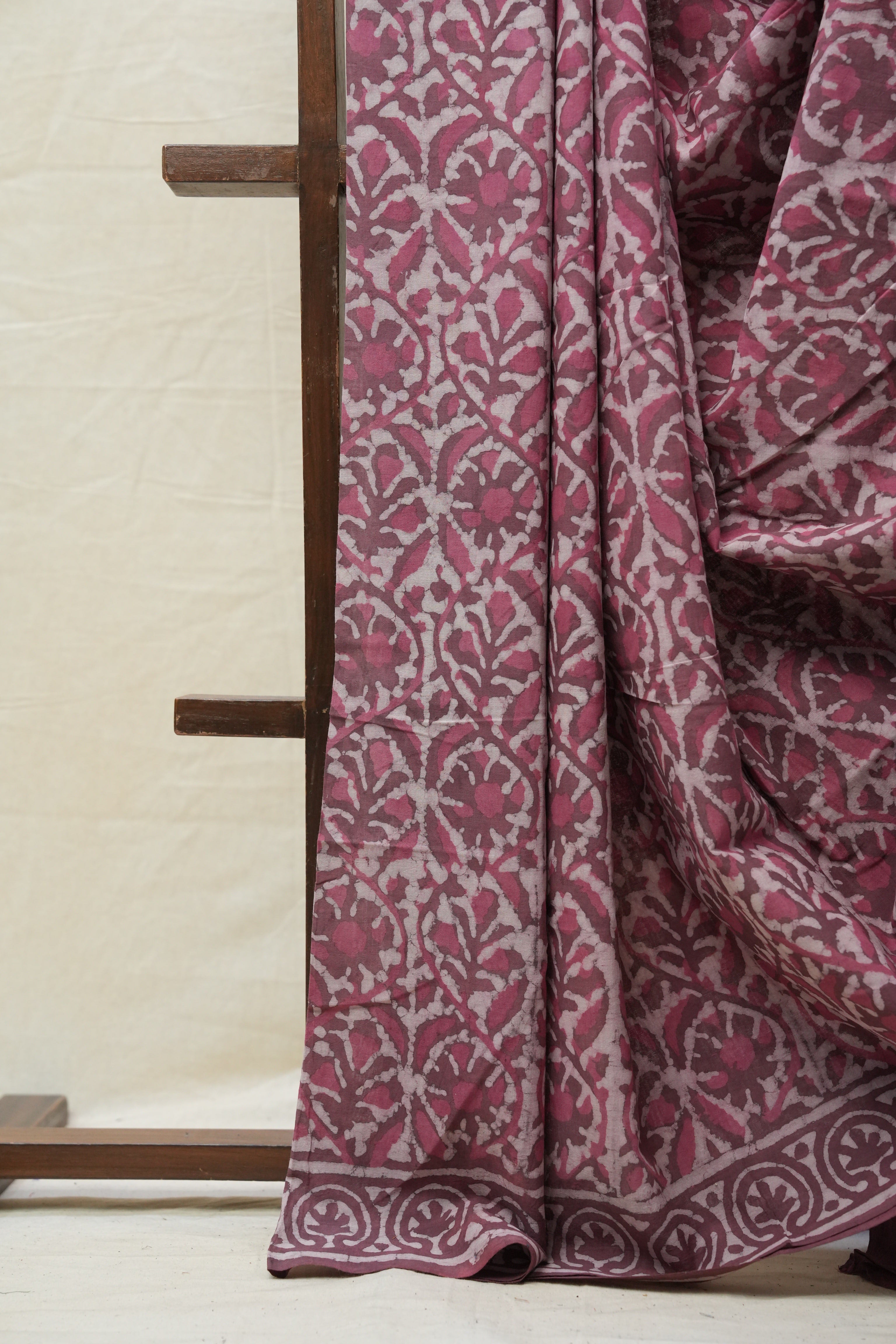 Magenta HBP Cotton Saree - SRMCS2605