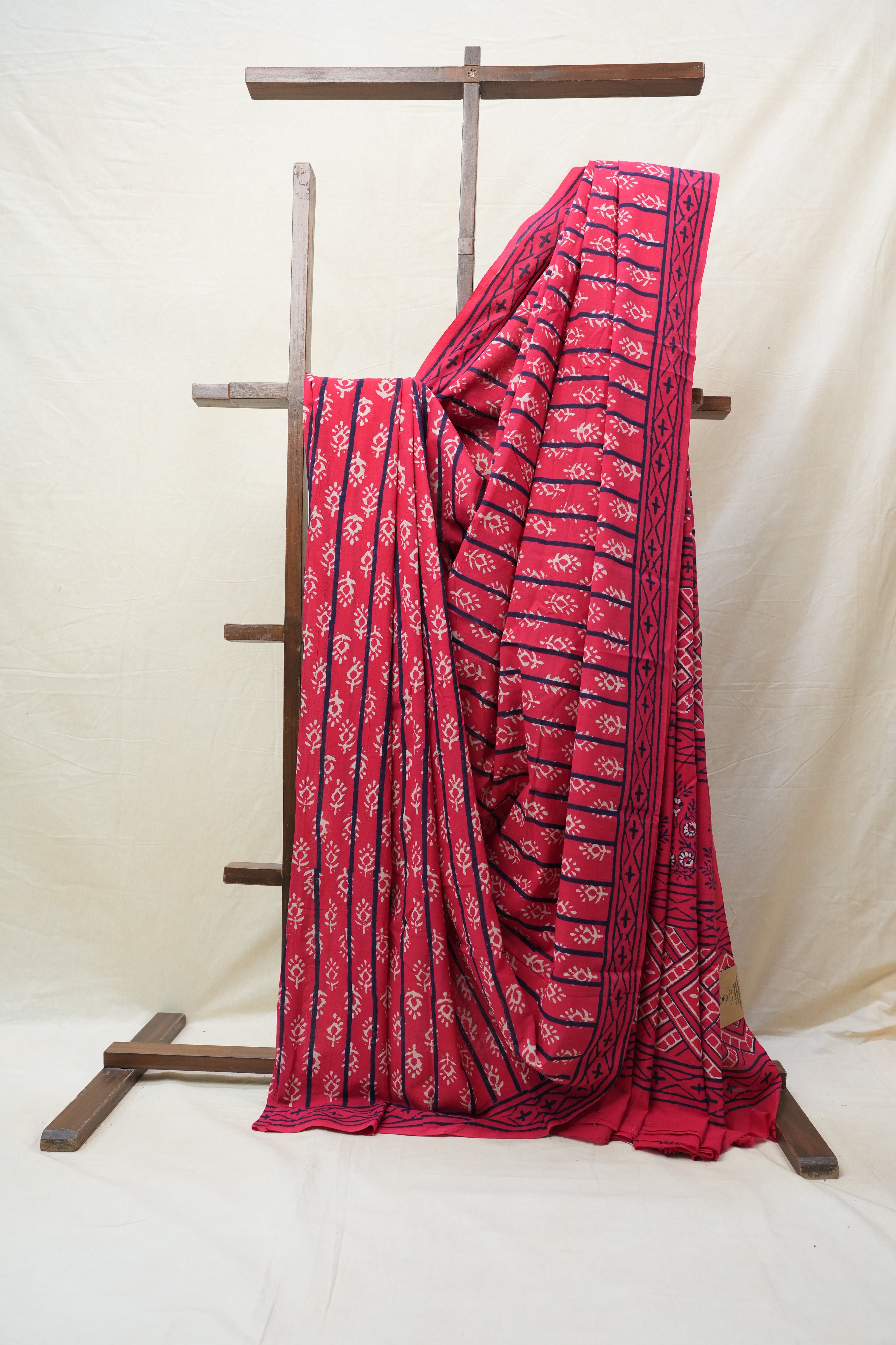 Red HBP Cotton Saree - SRRCS2603