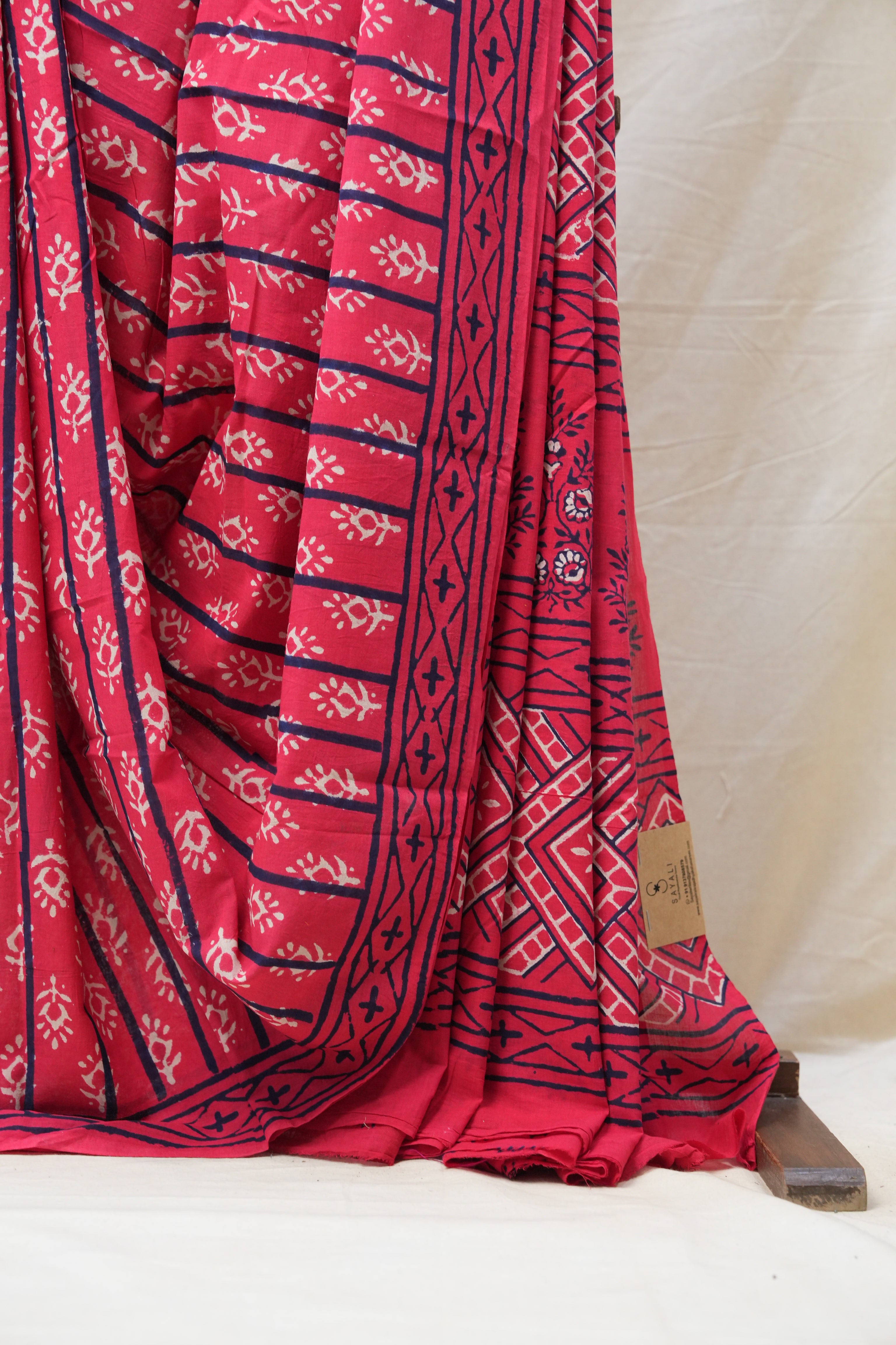 Red HBP Cotton Saree - SRRCS2603