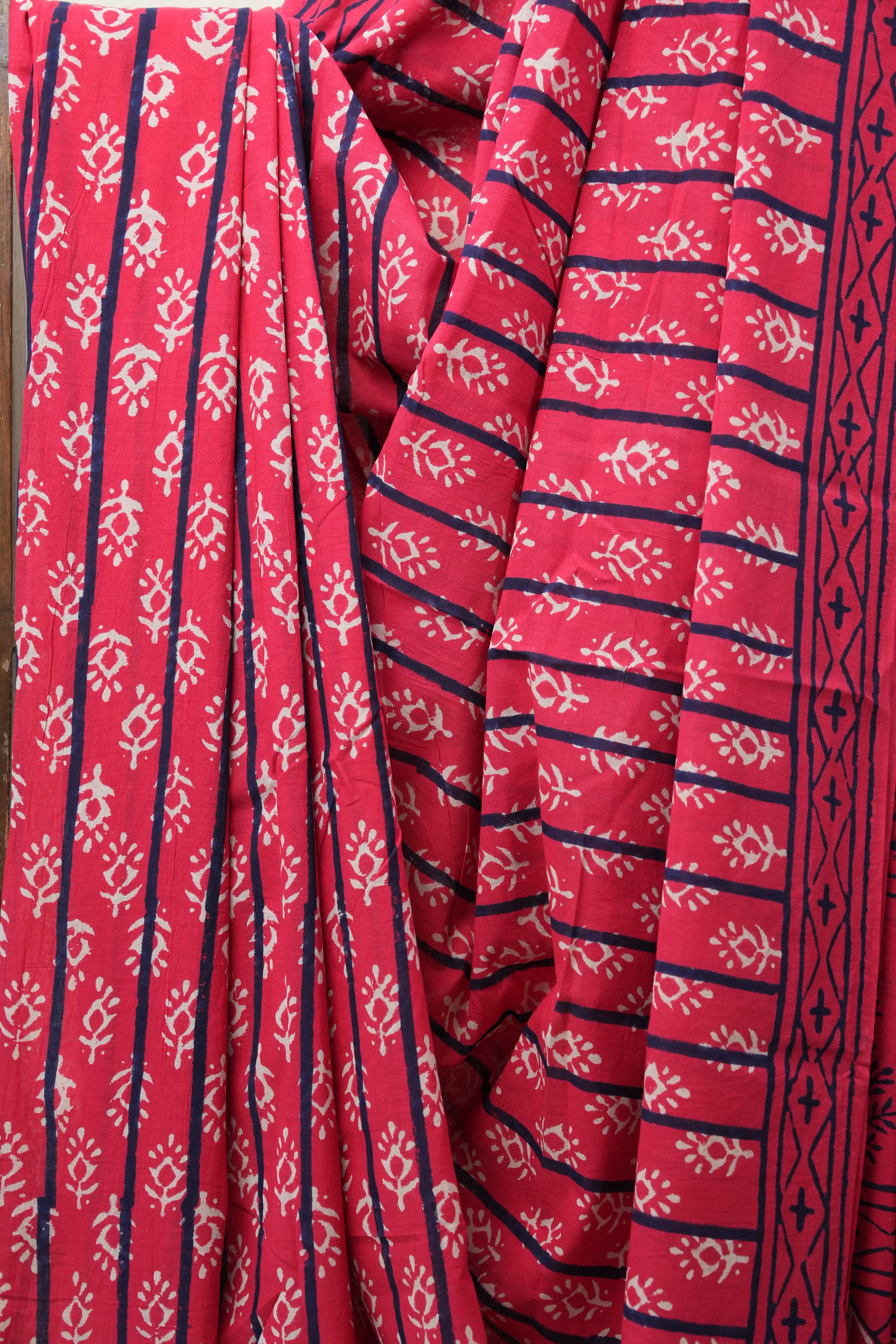 Red HBP Cotton Saree - SRRCS2603