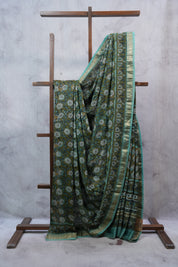 Green HBP Cotton Silk Saree With Maheshwari Border - SRGCSS1051