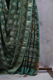 Green HBP Cotton Silk Saree With Maheshwari Border - SRGCSS1051