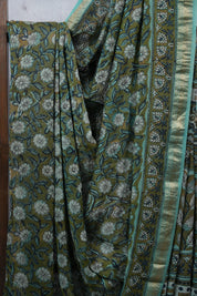 Green HBP Cotton Silk Saree With Maheshwari Border - SRGCSS1051