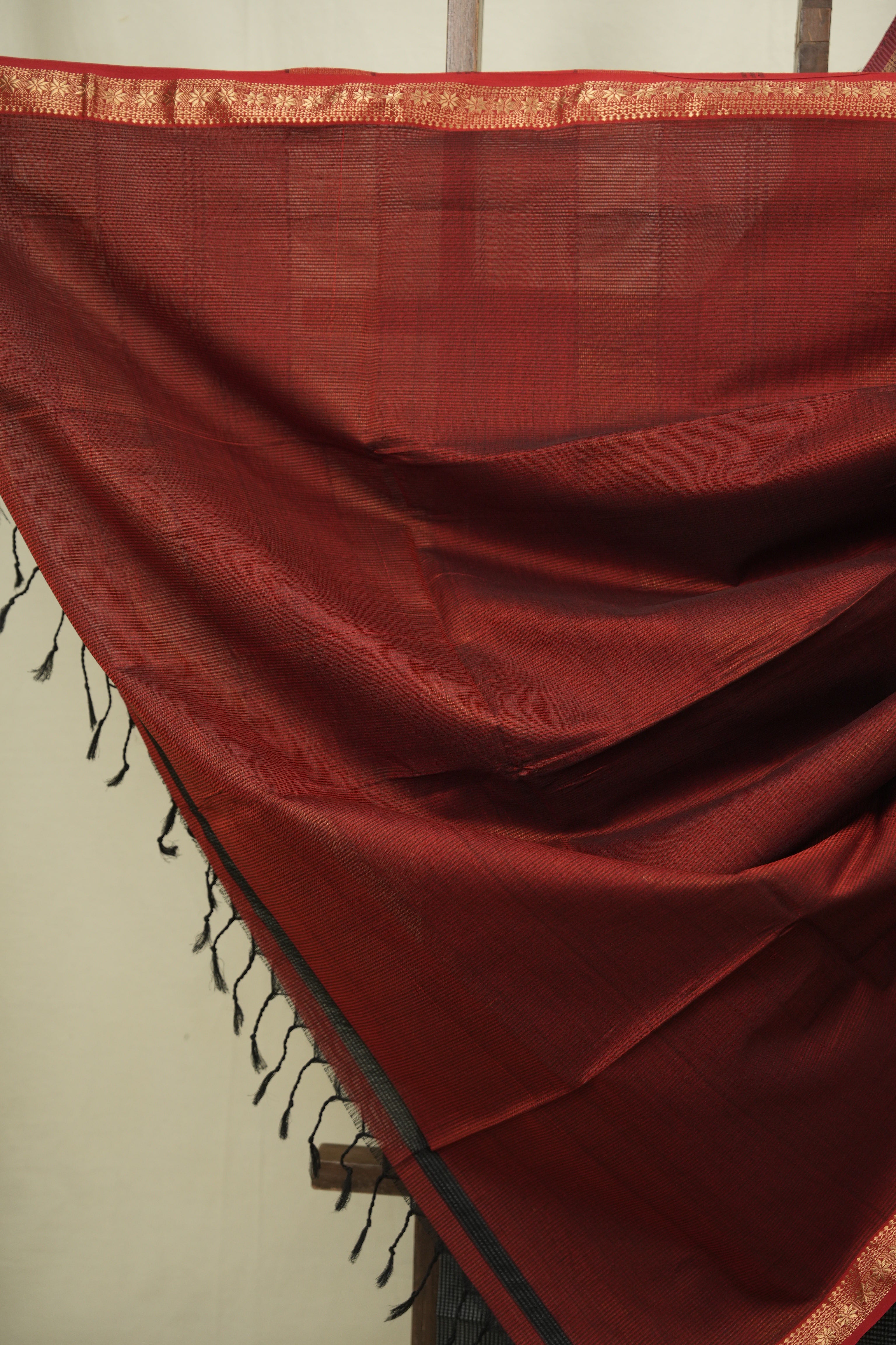 Grey-Black Maheshwari Saree - SRGBMS1343