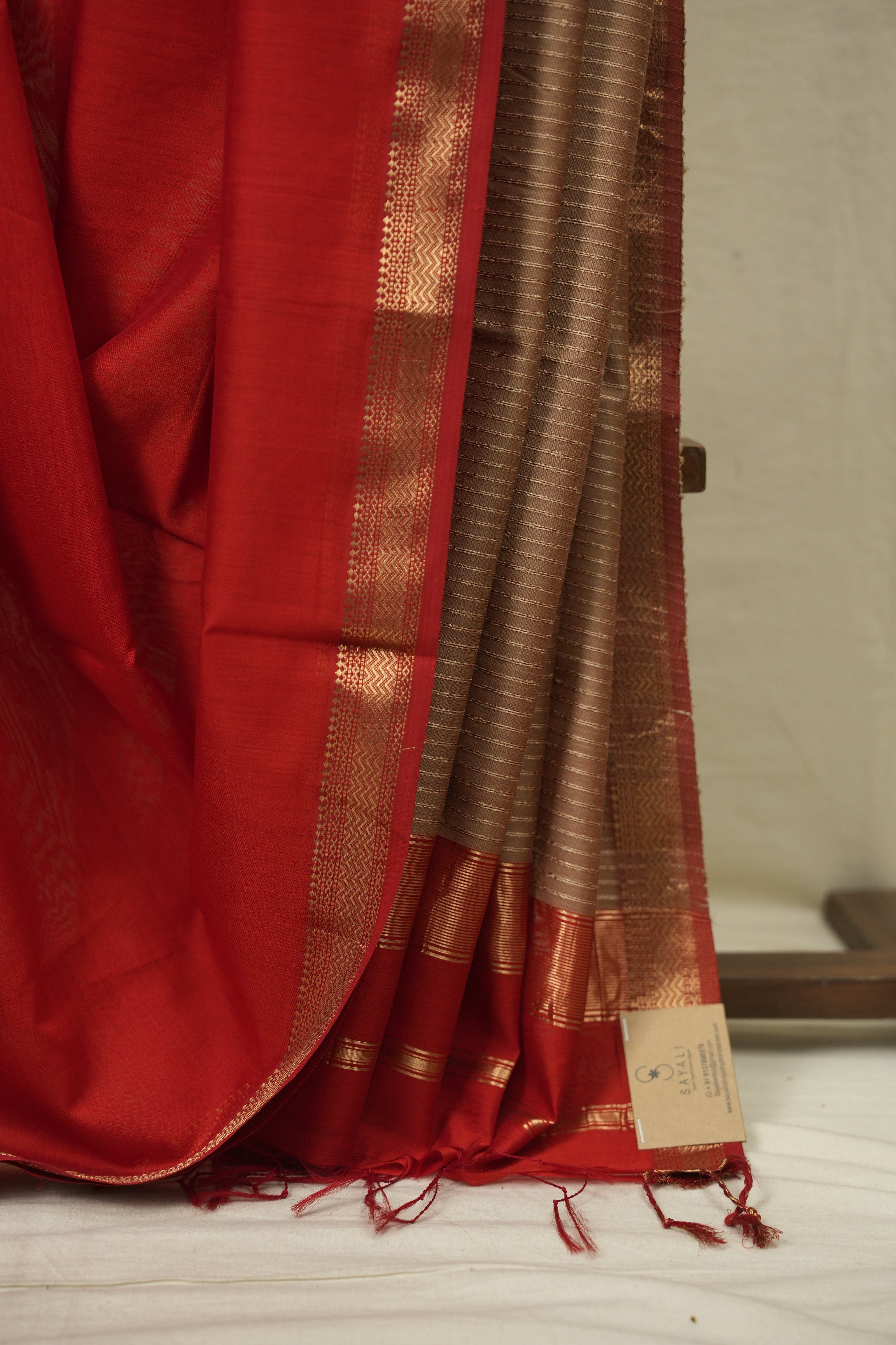 Red Maheshwari Saree- SRRMS1348