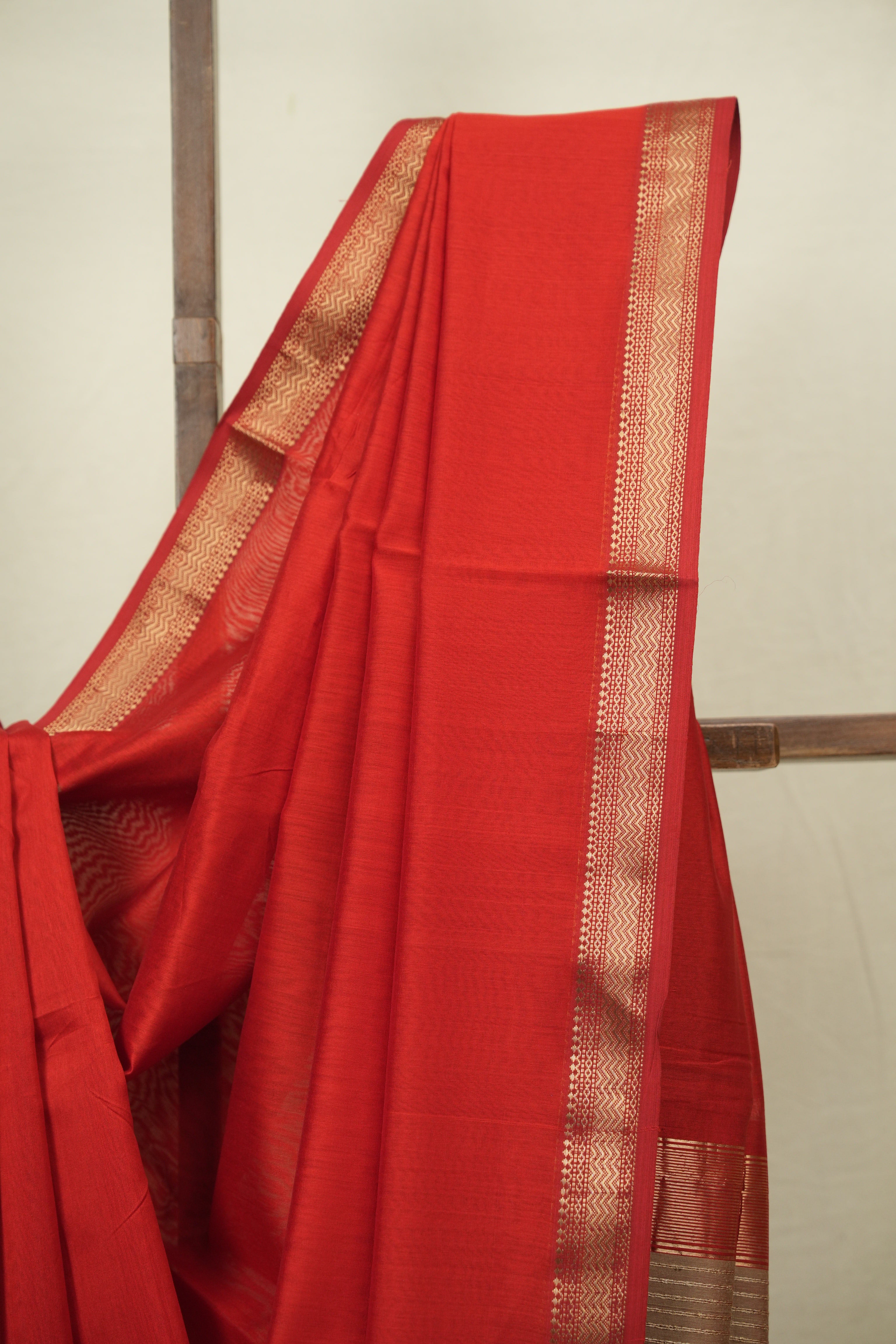 Red Maheshwari Saree- SRRMS1348