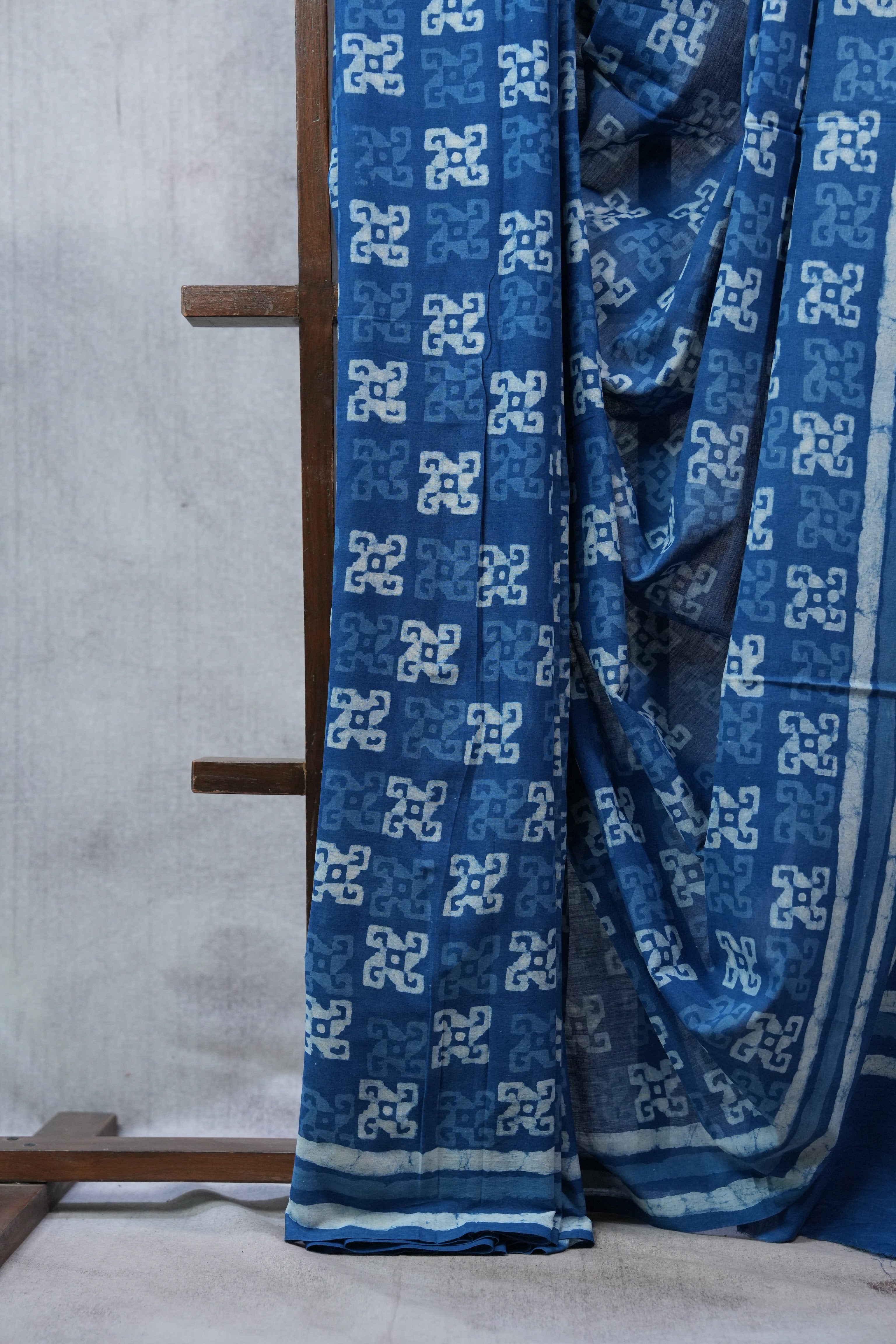 Indigo HBP Cotton Saree - SRICS2298