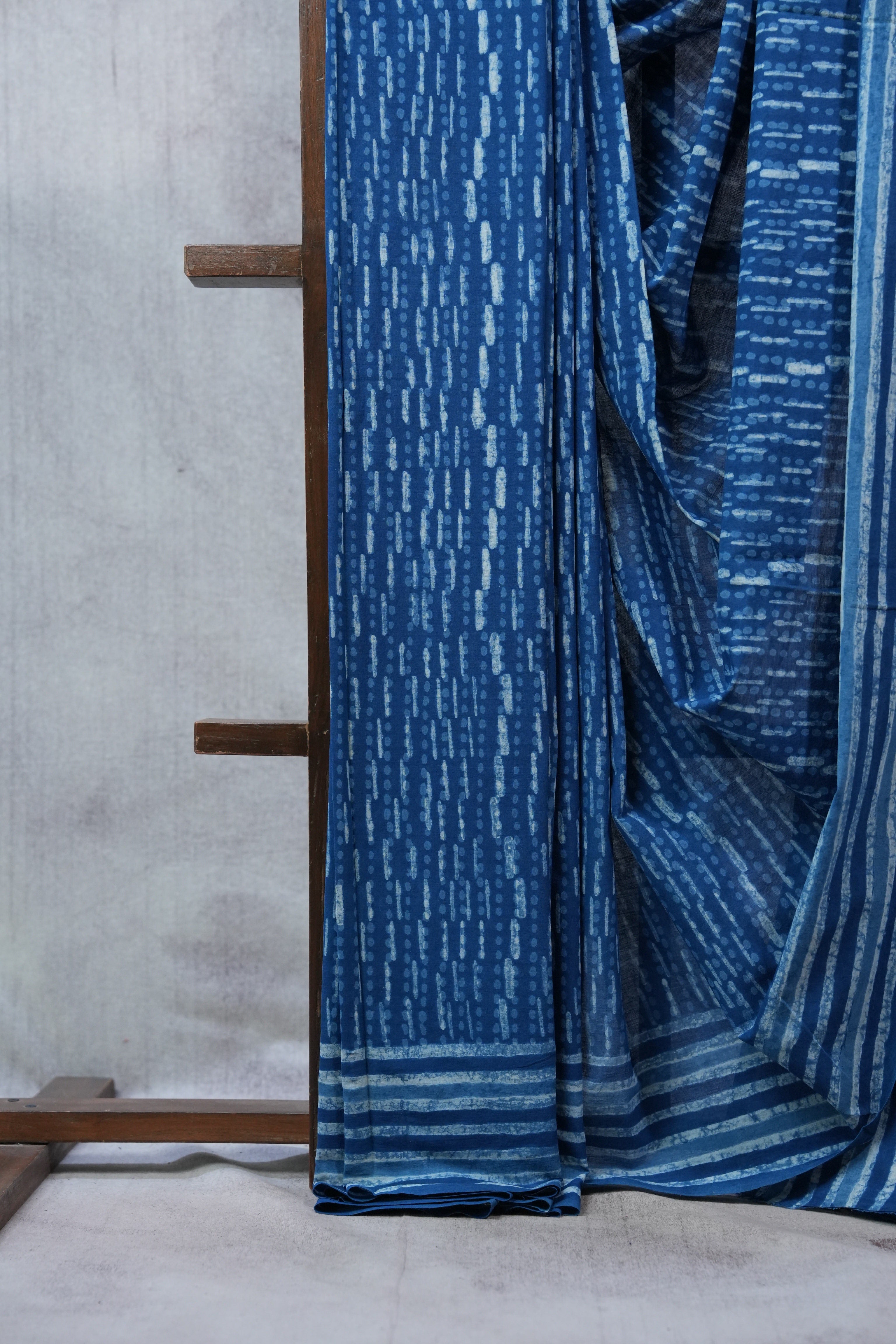 Indigo HBP Cotton Saree - SRICS2284