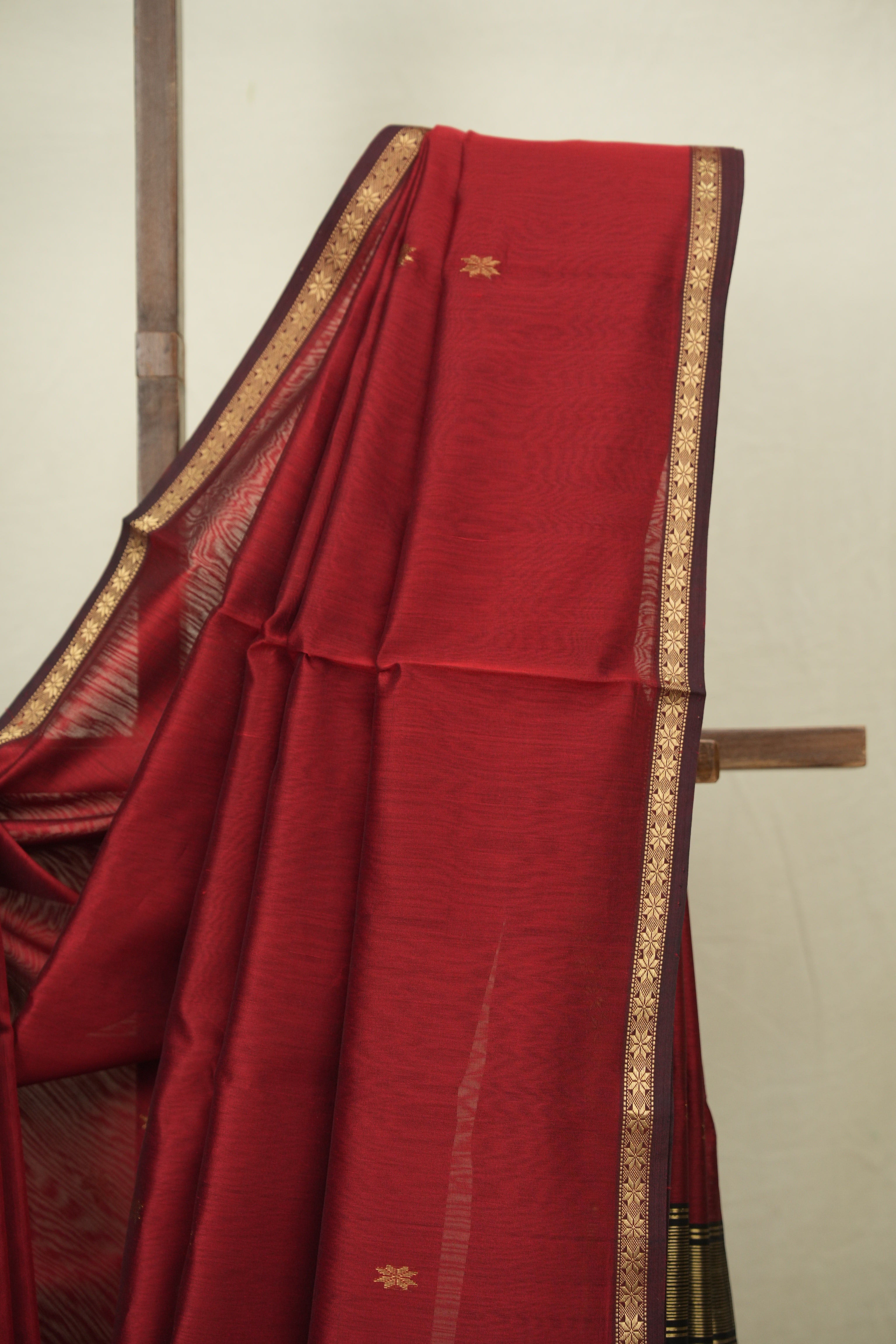 Maroon Maheshwari Saree - SRMMS1338